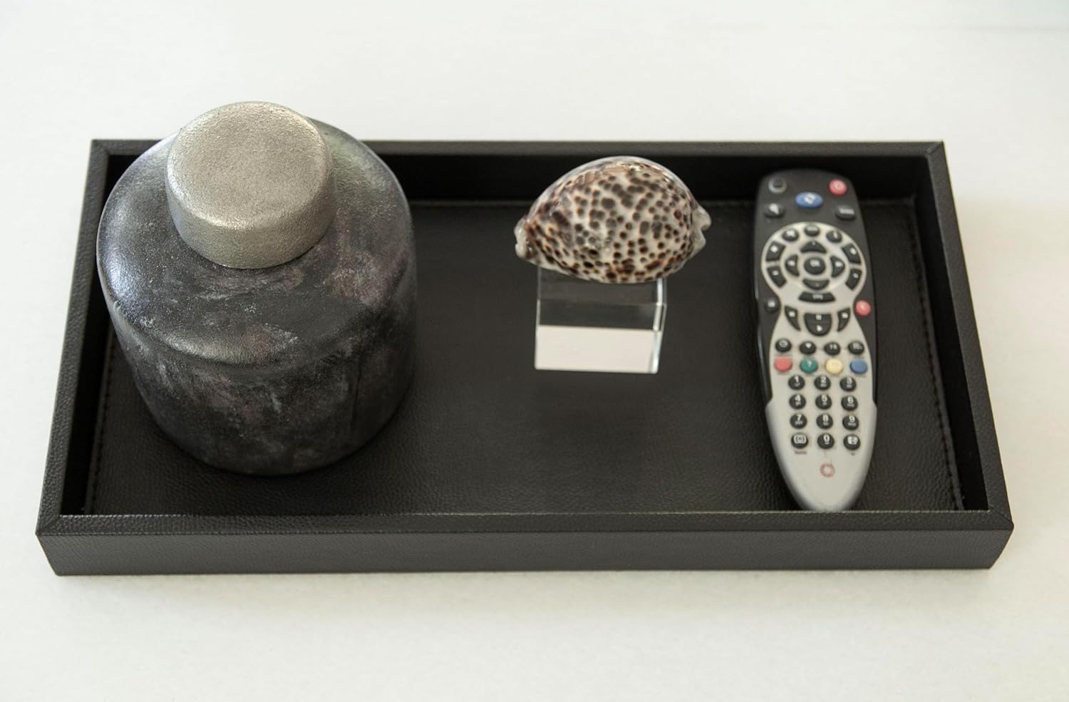 MOENA Faux Leather Tray – Elegant & Versatile Organizer for Home, Office, and Yacht (Matte Black, Large)