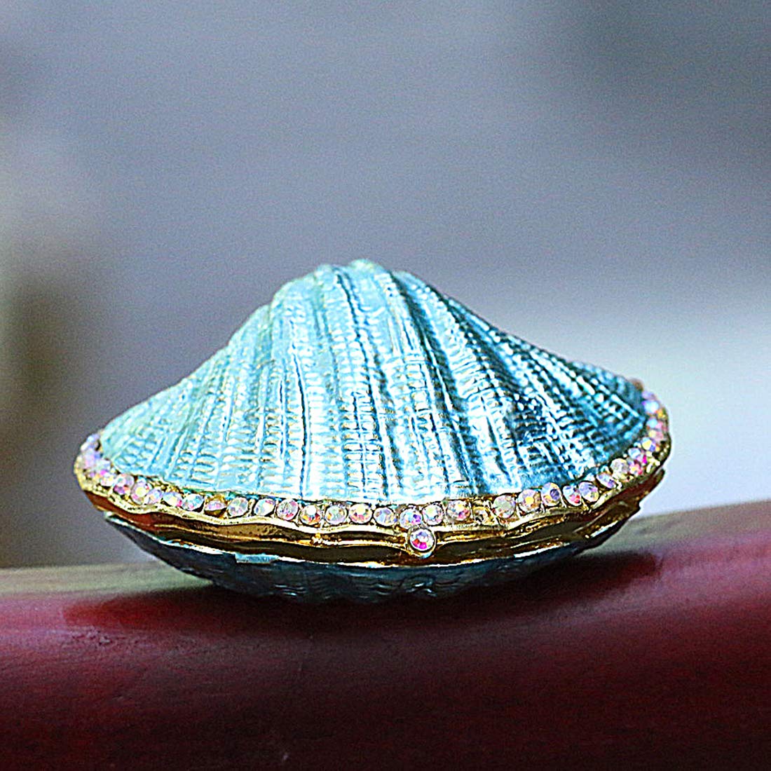 Amazon｜Waltz&F 小物入れ ヒンジ付き 貝殻型 パール ジュエリー