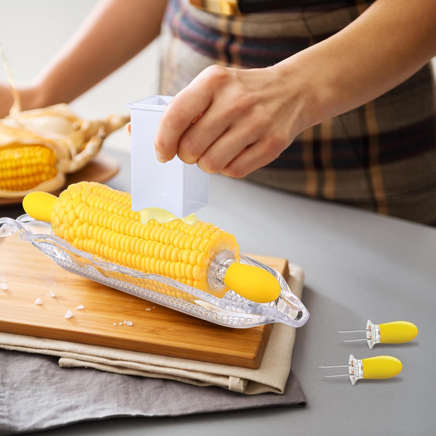 Sliner 38 Pcs Corn Cob Holder and Utensil Set Includes 24 Corn Cob Holders 12 Trays 2 Butter for BBQ Prong Holders, Dishes and Butter Spreader Set