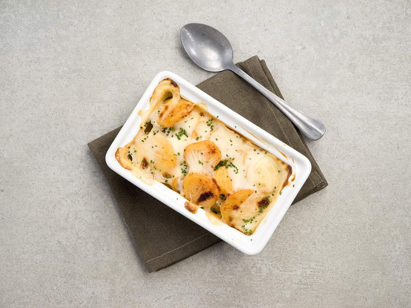 Cosy & Trendy RH46635 - Terrina con coperchio, in porcellana, 1 L, colore: Bianco
