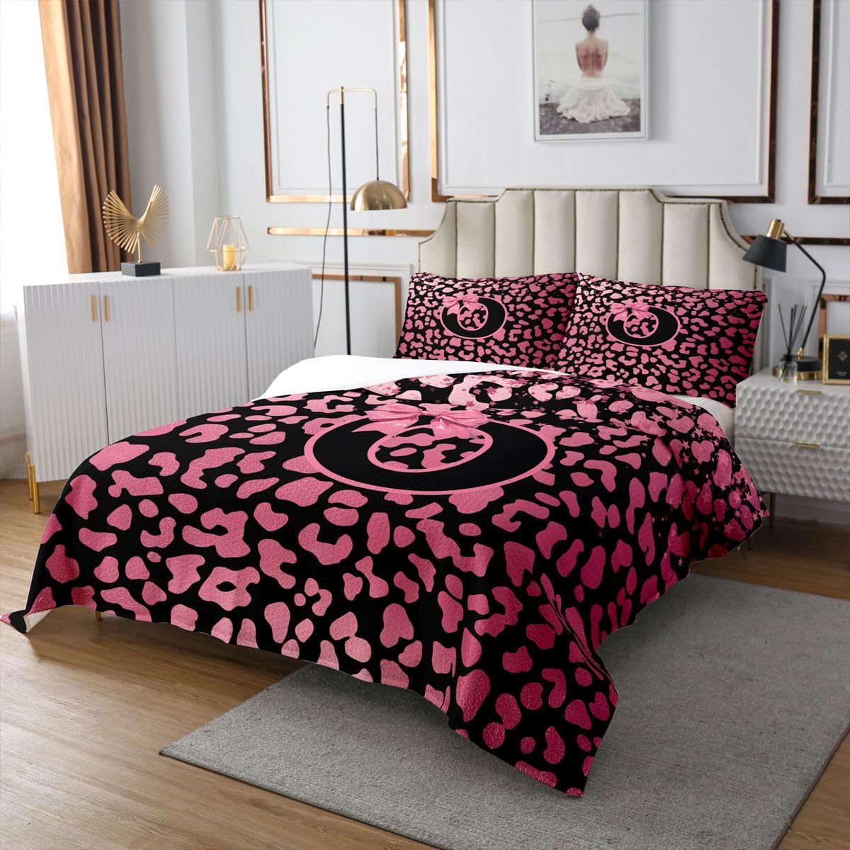 jejeloiu Initial Letter O Bedspread 3 Pieces Queen Size Leopard Bowknot Coverlet Set Soft Cozy Pink Black Glitter Bow Lightweight Quilted Coverlet for All Season with 2 Pillowcases