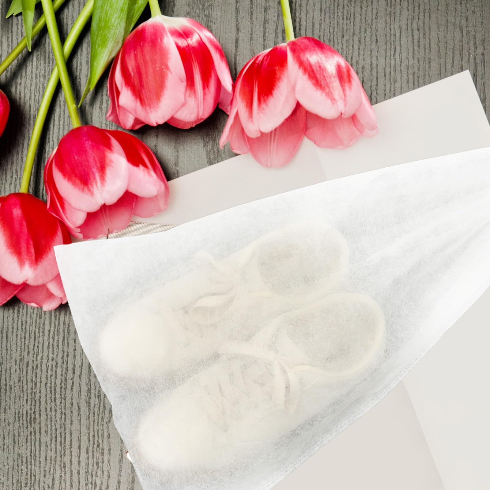 Sacchetti per Scarpe da Viaggio 50 Pezzi Non Tessuto Bianco, Impermeabili Anti Polvere, Dimensioni 32x48 Cm per Conservazione Scarpe e Ottimizzazione Spazio Valigia