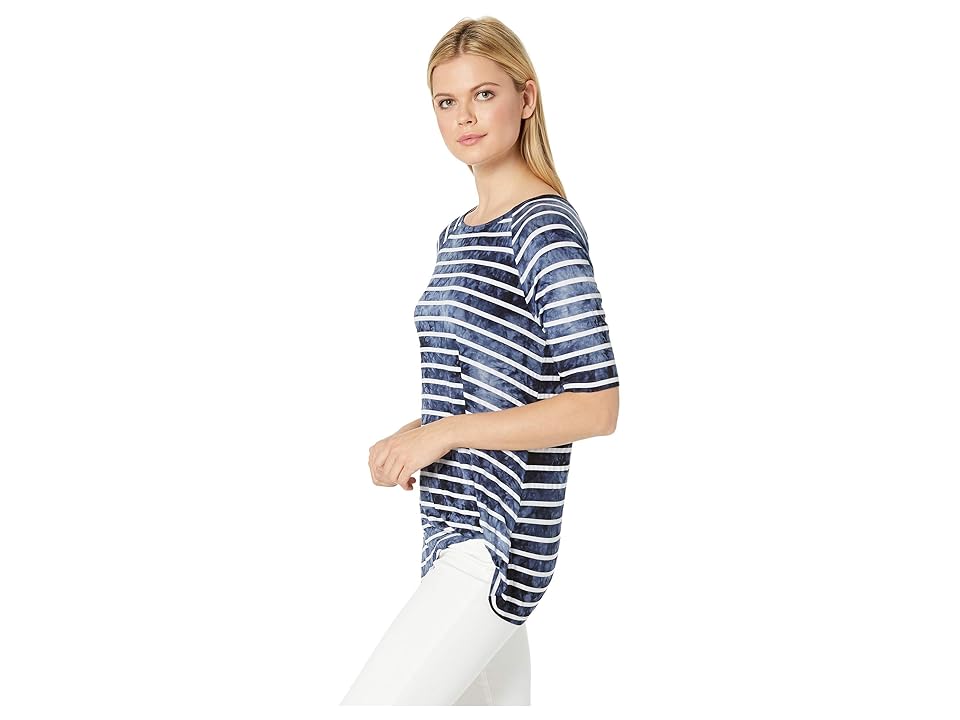 

Tribal Printed Jersey Elbow Sleeve Crew Neck Top w/ Knot (Light Blue) Women's Clothing