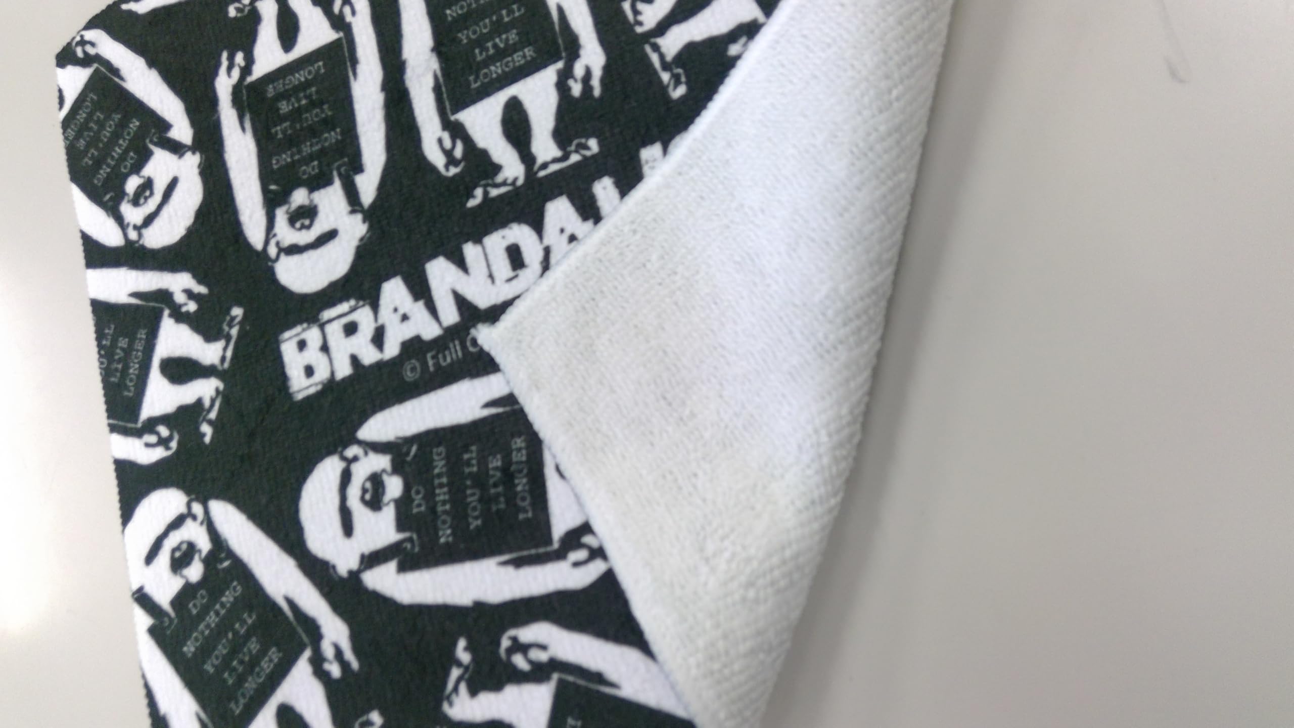Amazon｜【ハンドタオル】バンクシー DO NOTHING BANKSY ストリート