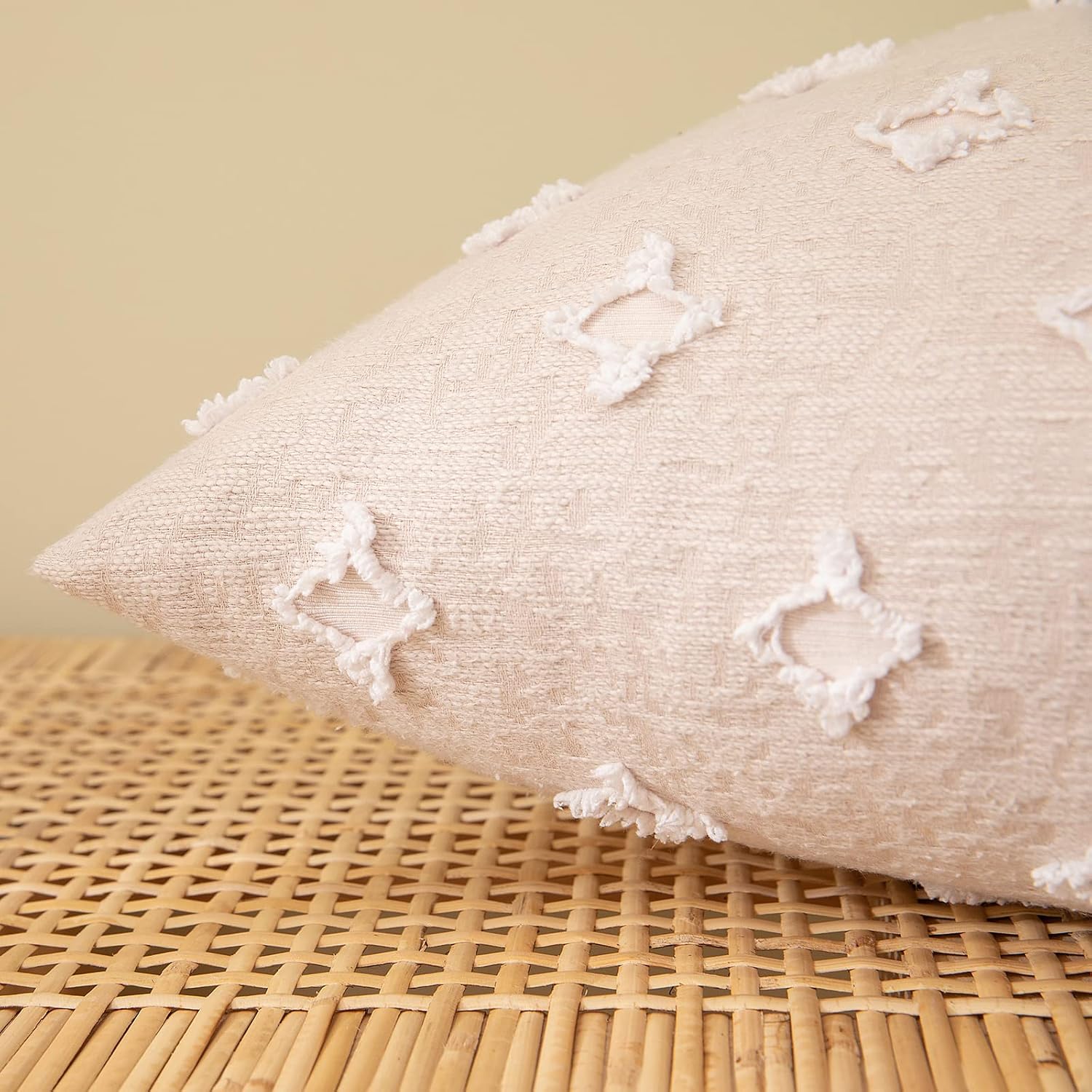 EMEMA Decorative Throw Pillow Covers Rhombic Jacquard Pillowcase Cushion Case Square for Couch Sofa Bed Living Room Bedroom Set of 2, 18x18 Inch, Beige