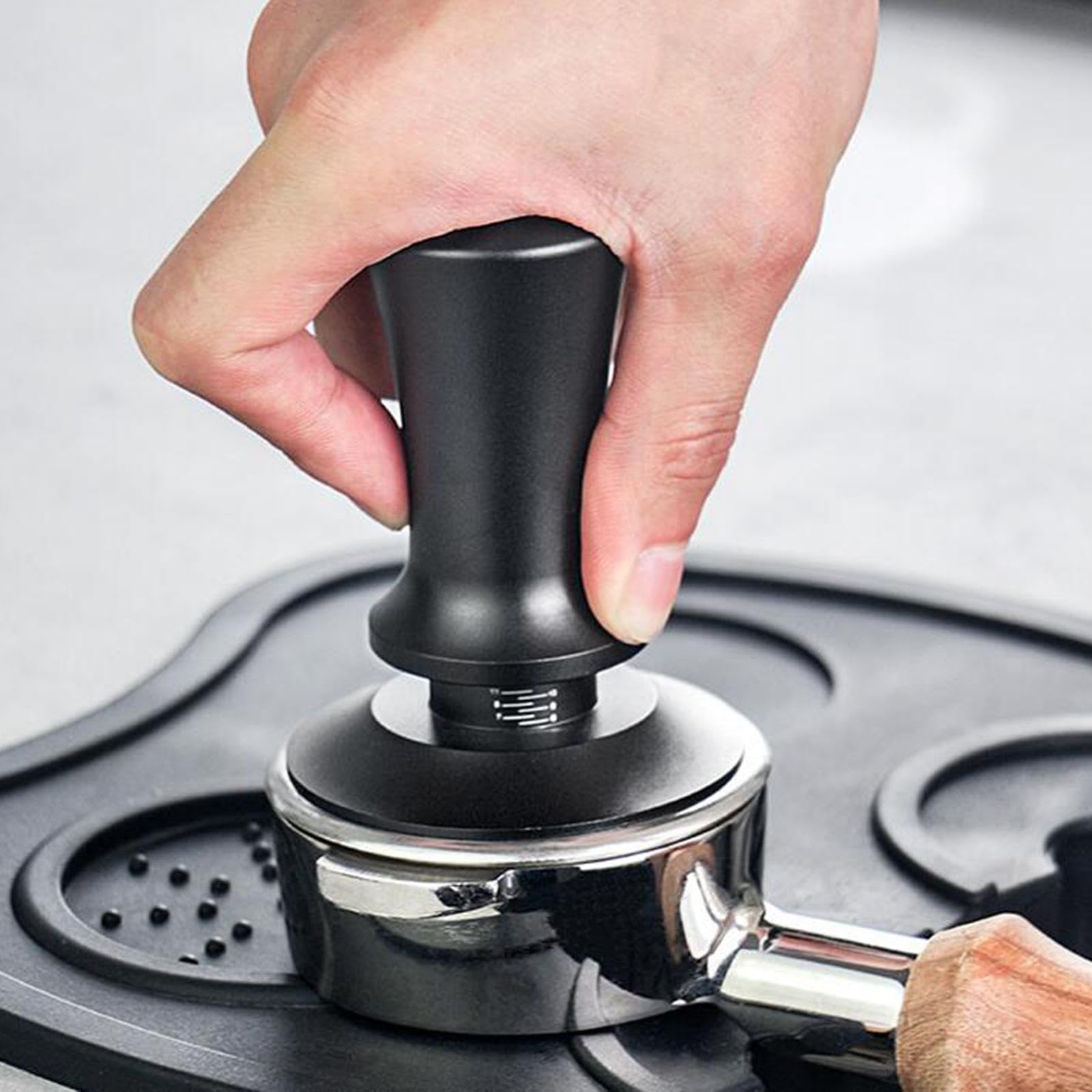 Espresso Tamper Base Plana de Acero Inoxidable Mango Aluminio con Resorte Desmontable Fácil Limpieza Apto para Baristas Profesionales y, 58MM