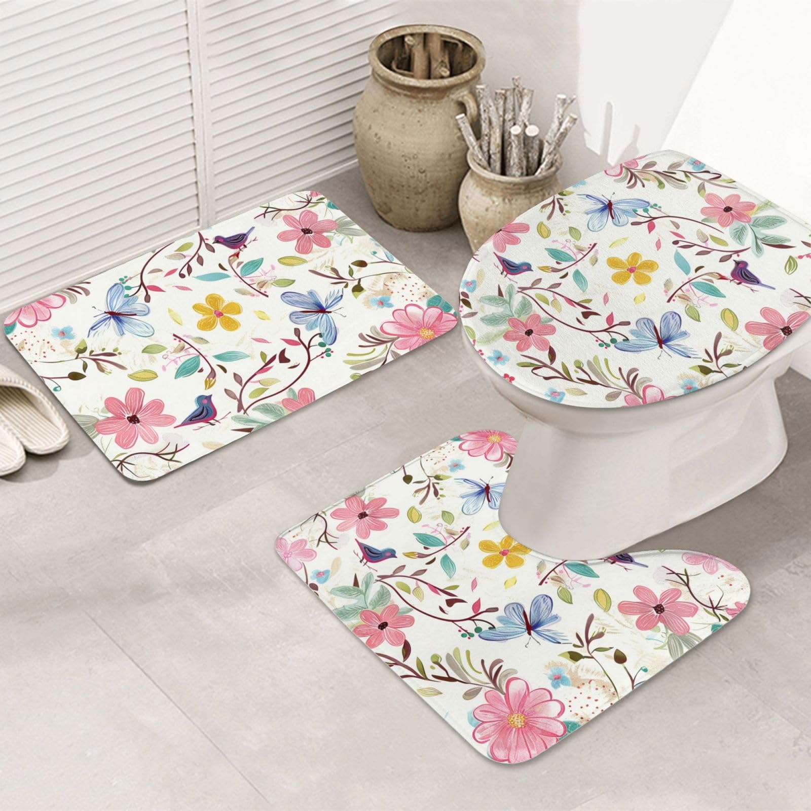 Tapis de bain fleurs et papillons pour créer une ambiance nature romantique