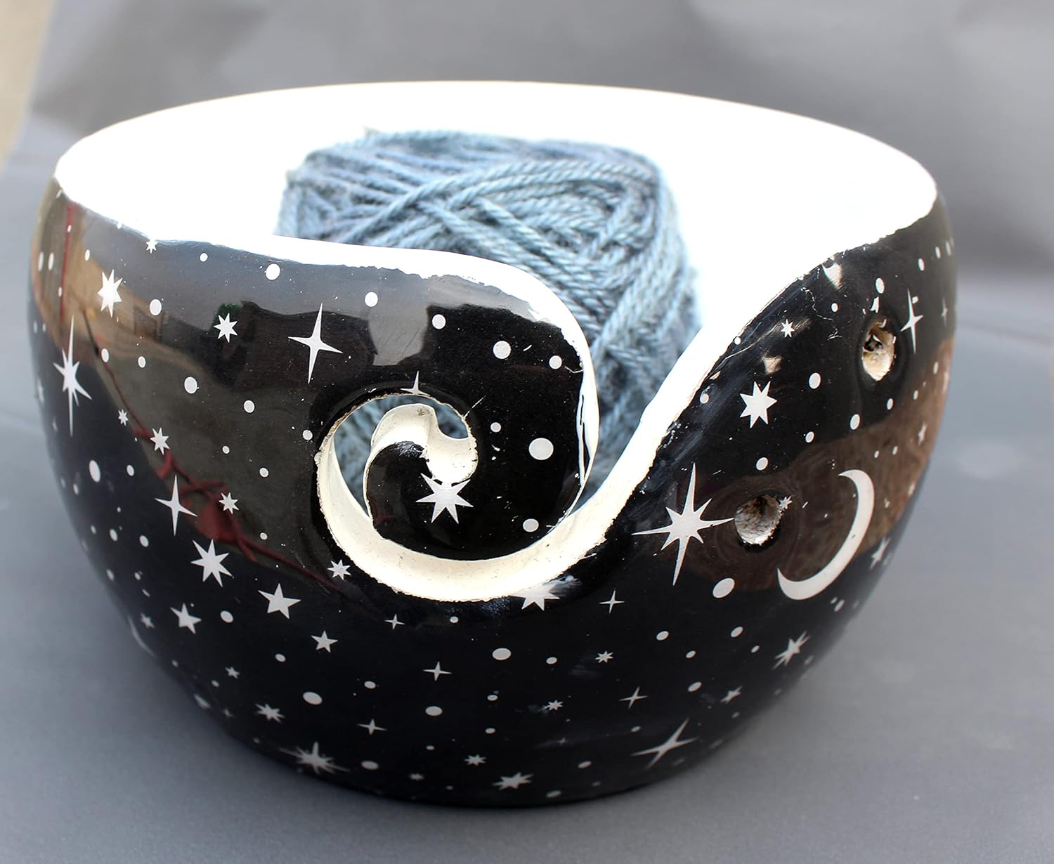 Wooden Yarn Bowl Holder, 7 x 4 Inches Knitting Yarn Bowls, Yarn Ball Bowl Holder Handmade Yarn Storage Bowl for Knitting Crocheting Accessories. (Moon & Star Printed Yarn Bowl)
