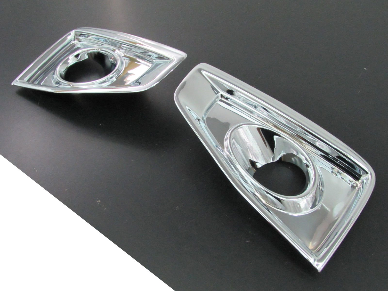 Amazon | BRIGHTZ エルグランド E52 メッキフォグライトカバー B