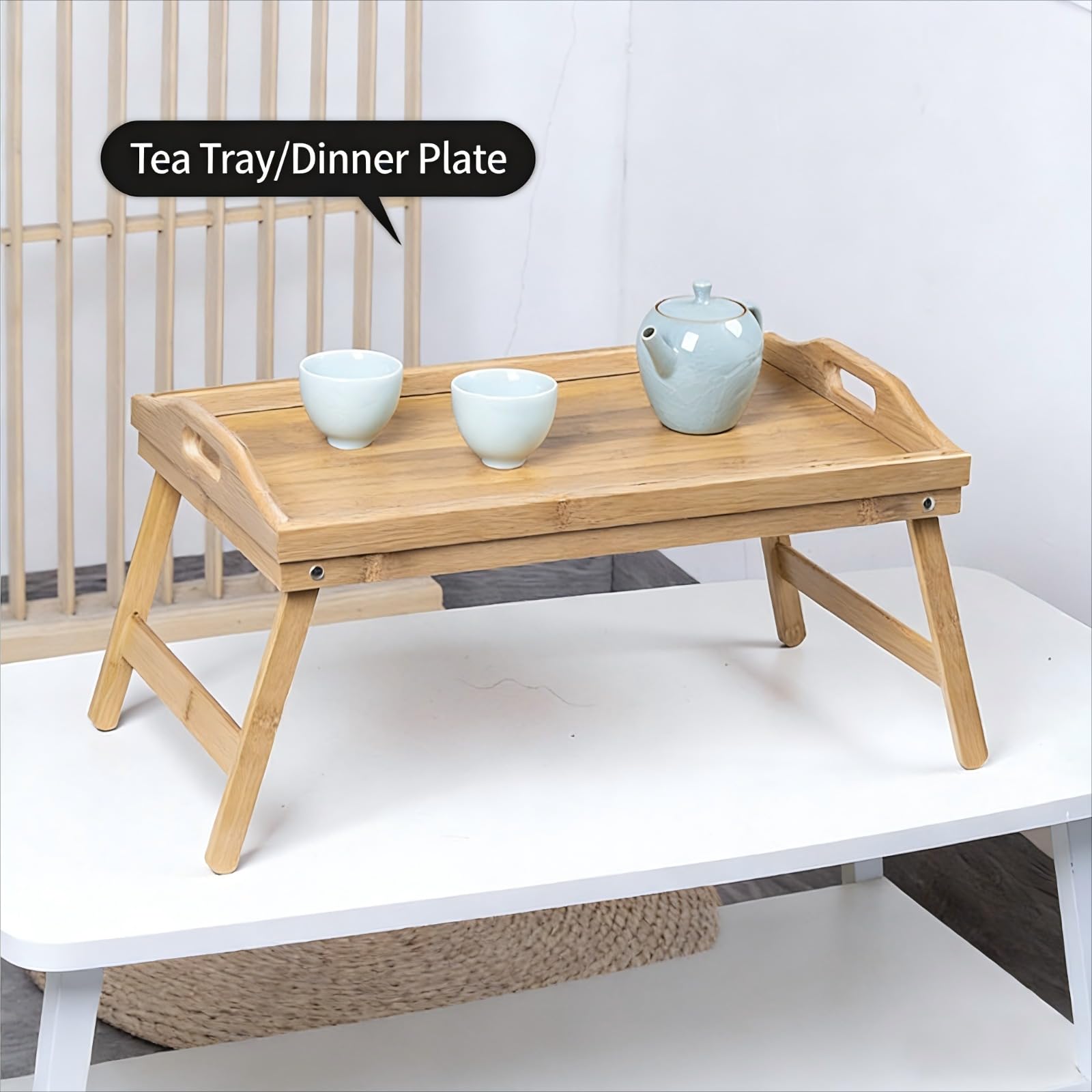 Plateau de lit en bambou naturel avec pieds pliables – Parfait pour le petit déjeuner, les collations, le travail sur un ordinateur portable et le service dans le canapé ou la cuisine – Design