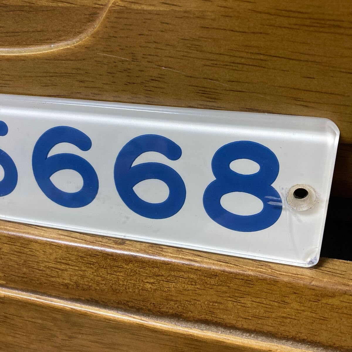 Amazon.co.jp: 東武鉄道／10000型（モハ15668）アクリル製 車内形式