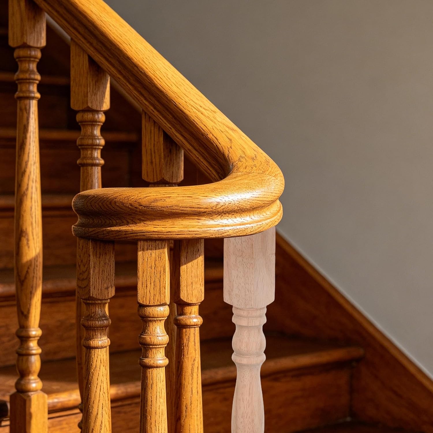 HEMOTON European Style Natural Wood Baluster, Solid Wood Stair Railing Post Enhanced Support and Warping Resistance, Square Round Balusters for Stairs and DIY Staircase Projects