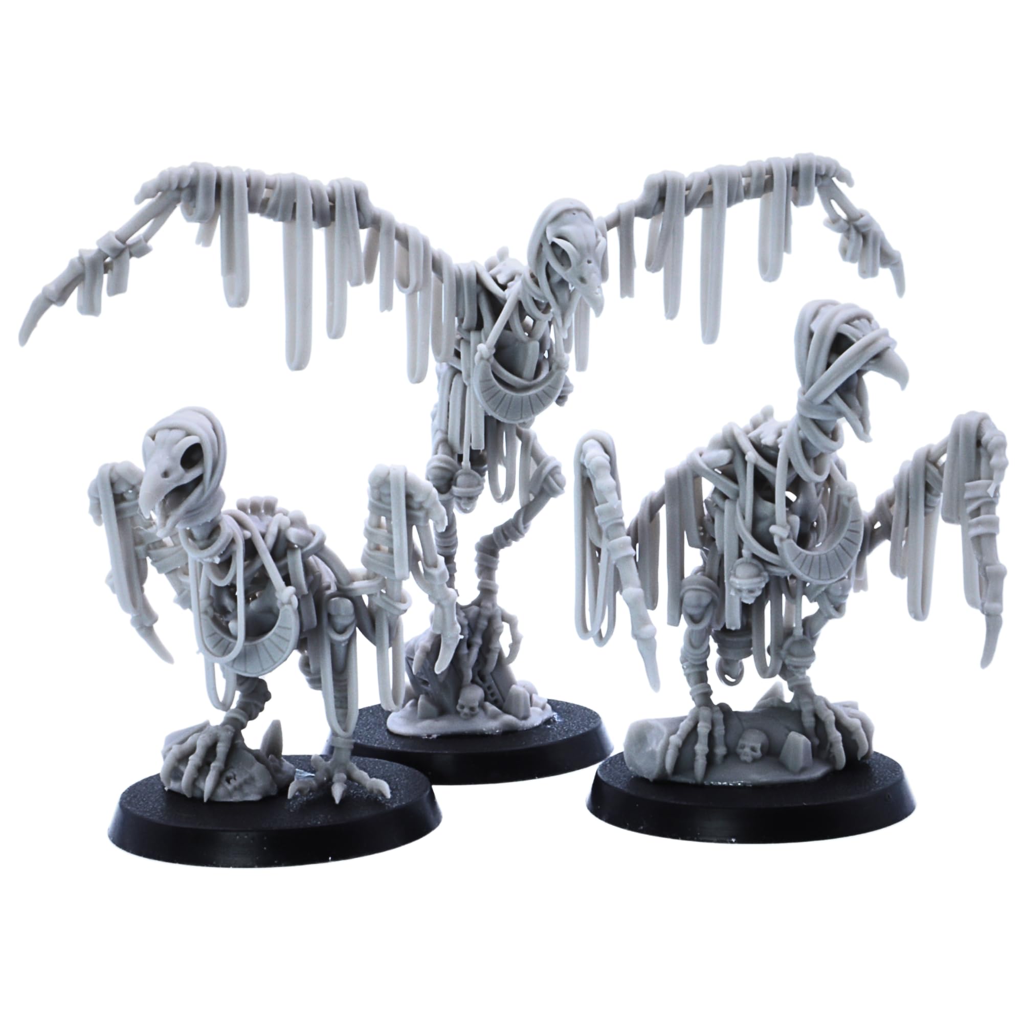 Forged Terrain Skeletal Vultures - Set of 3 Undead Bird Miniatures, Dark, Muted Tones, 3.5 cm (W) x 2.5 cm (L) x 3.5 cm (H) - Image 3
