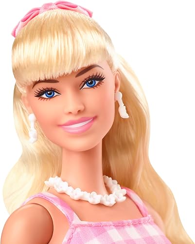 Barbie The Movie Doll, Margot Robbiewith Pink and White Gingham Dress and Daisy Chain Necklace, Toys for Ages 3 and Up, HPJ96 - 3