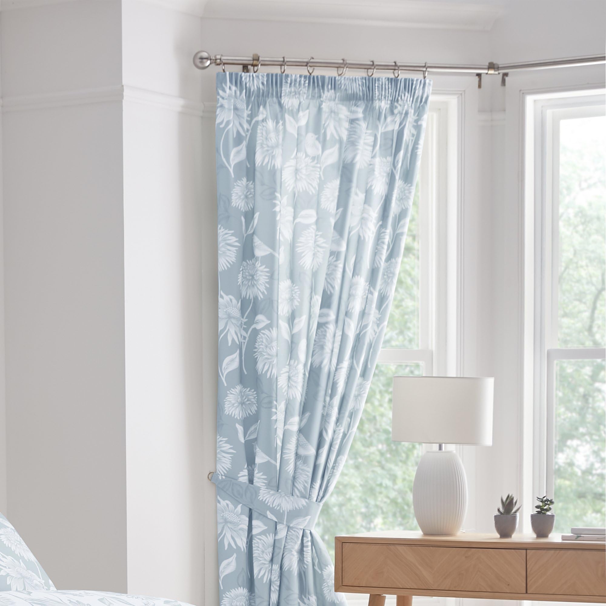 Dreams And Drapes  Blue Chrysanthemum Pencil Pleat Curtains In in Size 66x72 Inch, Sports Direct
