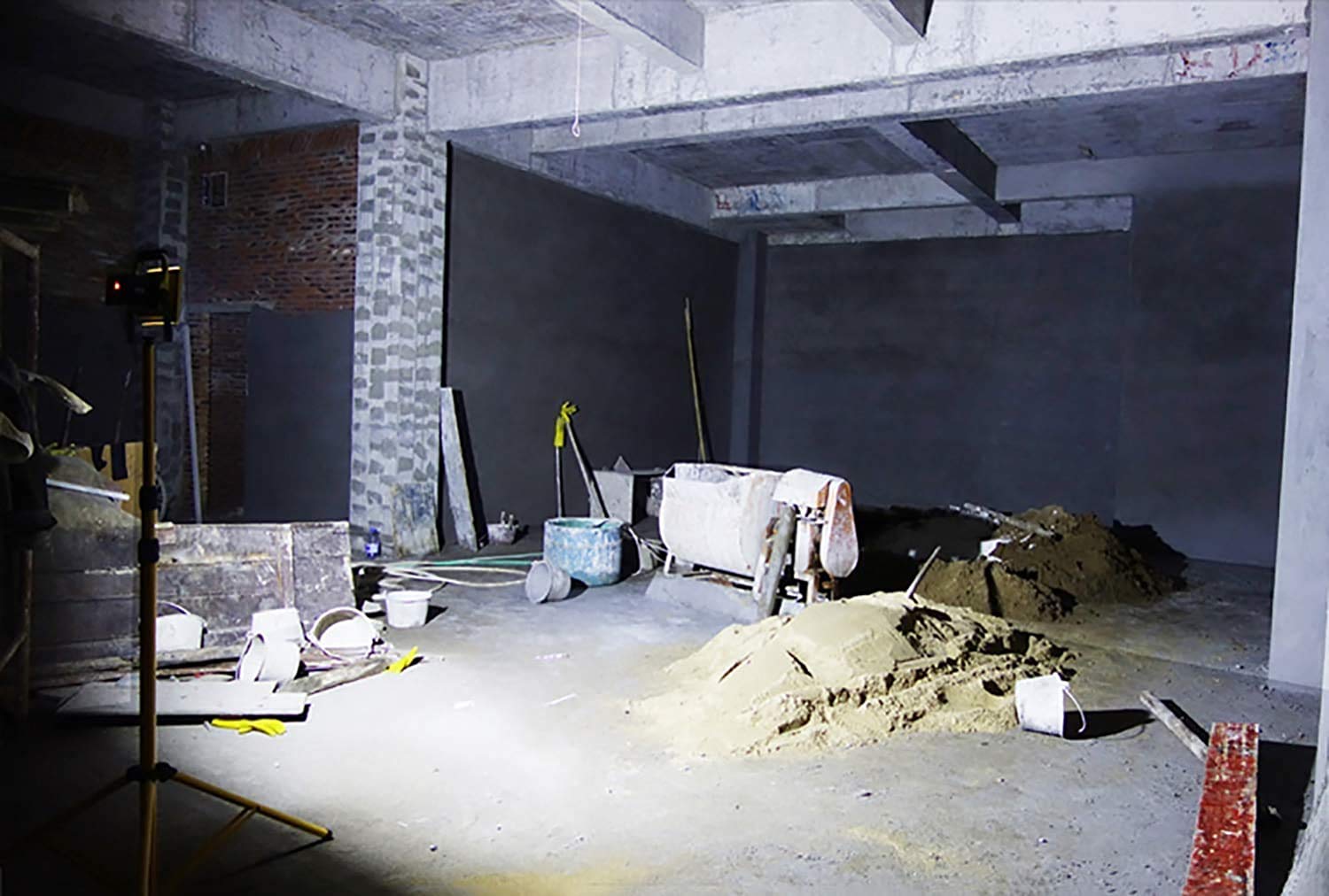 Faretti area di lavoro Faro Da Lavoro A LED Portatile Da 500 W, Luci Di Inondazione Ricaricabili, Regolazione Della Luminosità A 5 Livelli, Treppiede Telescopico Faretto Impermeabile Garage Officina