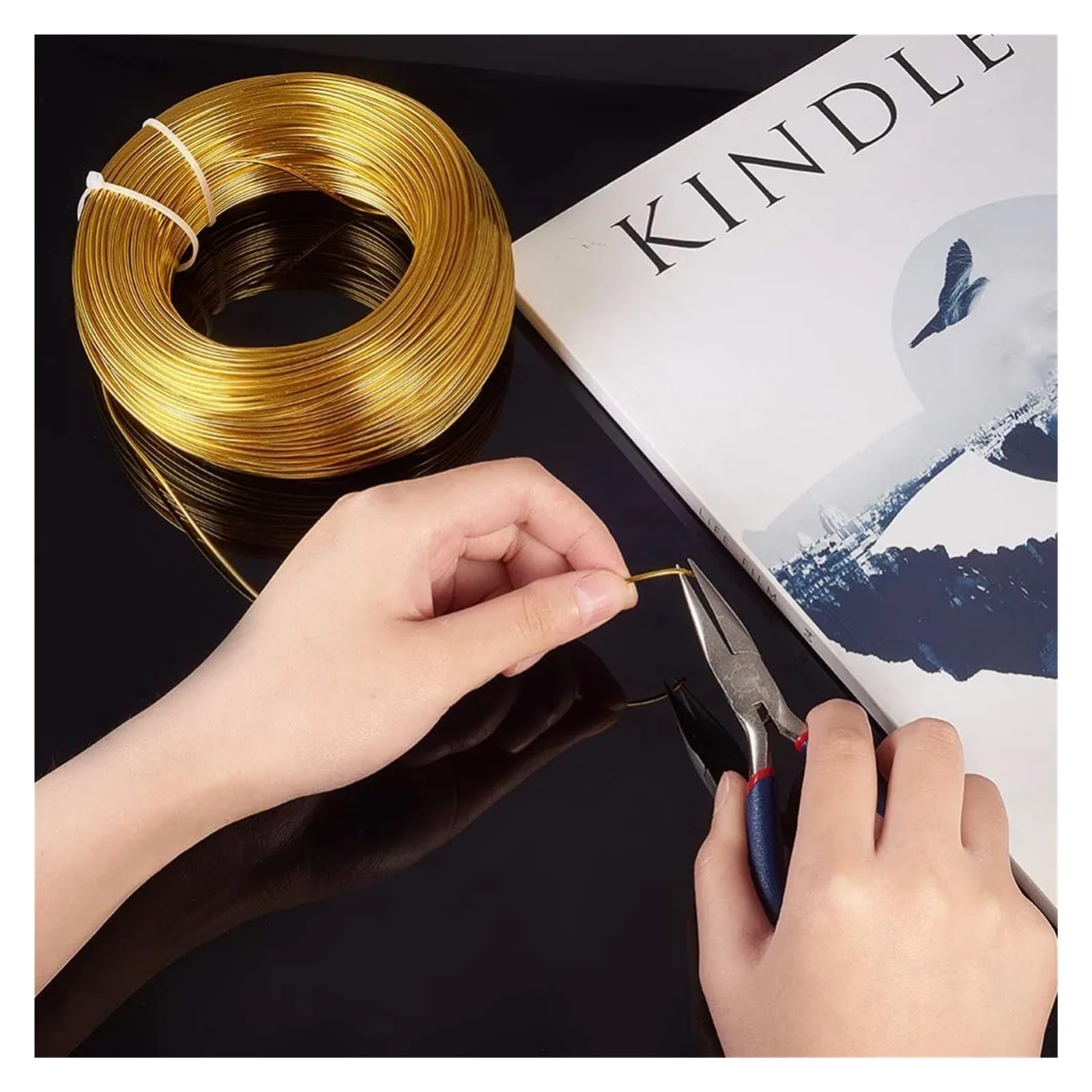 Filo di alluminio da 500 g, oro, 1,5 mm; circa 100 m/500 g for gioielli, modellismo, creazione di armature e sculture.