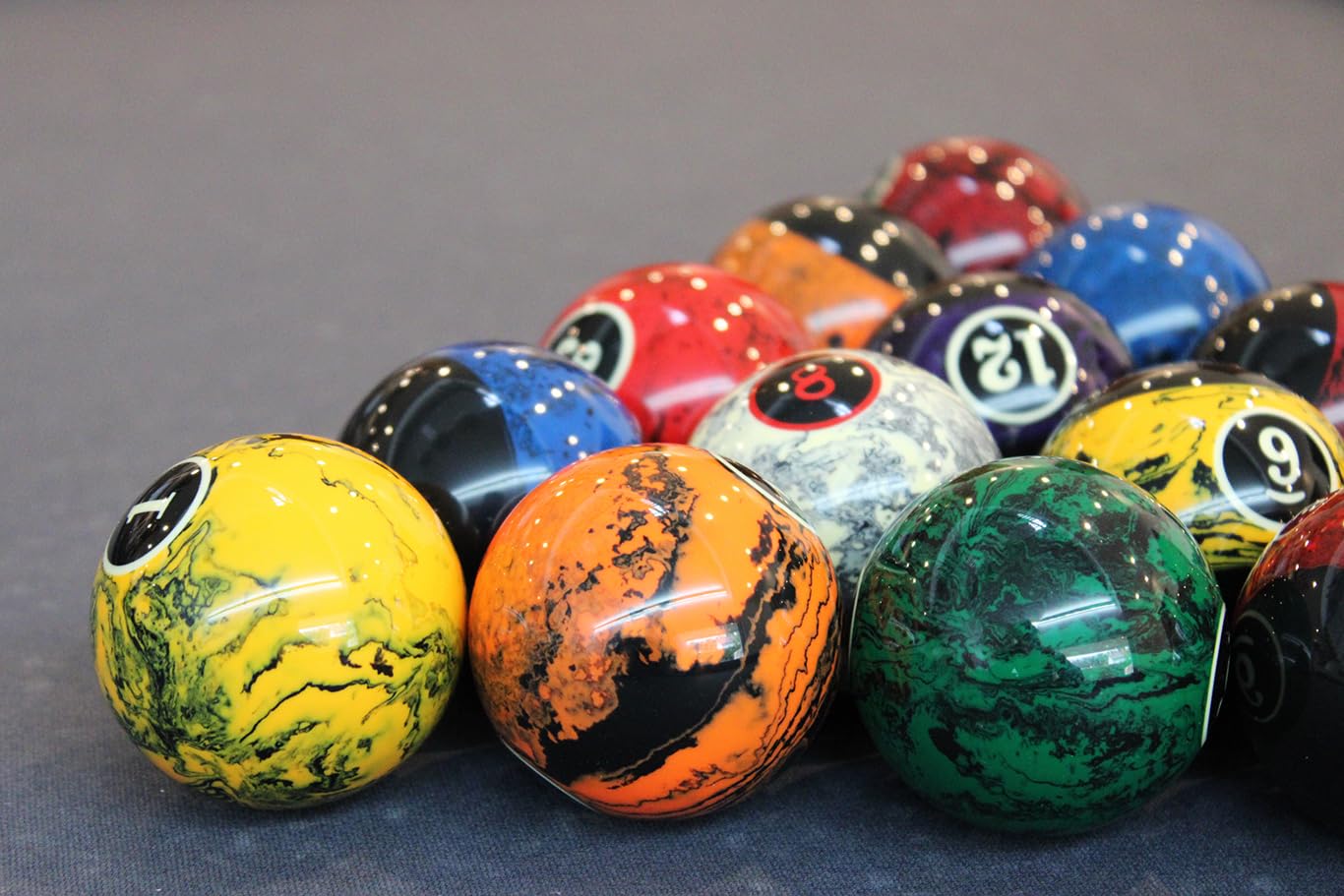 Samurai Fantasy Black Pool Billard Kugelset, 57,2 mm - Hochwertiges Kunstharz, Für 7, 8 und 9 ft Billardtische