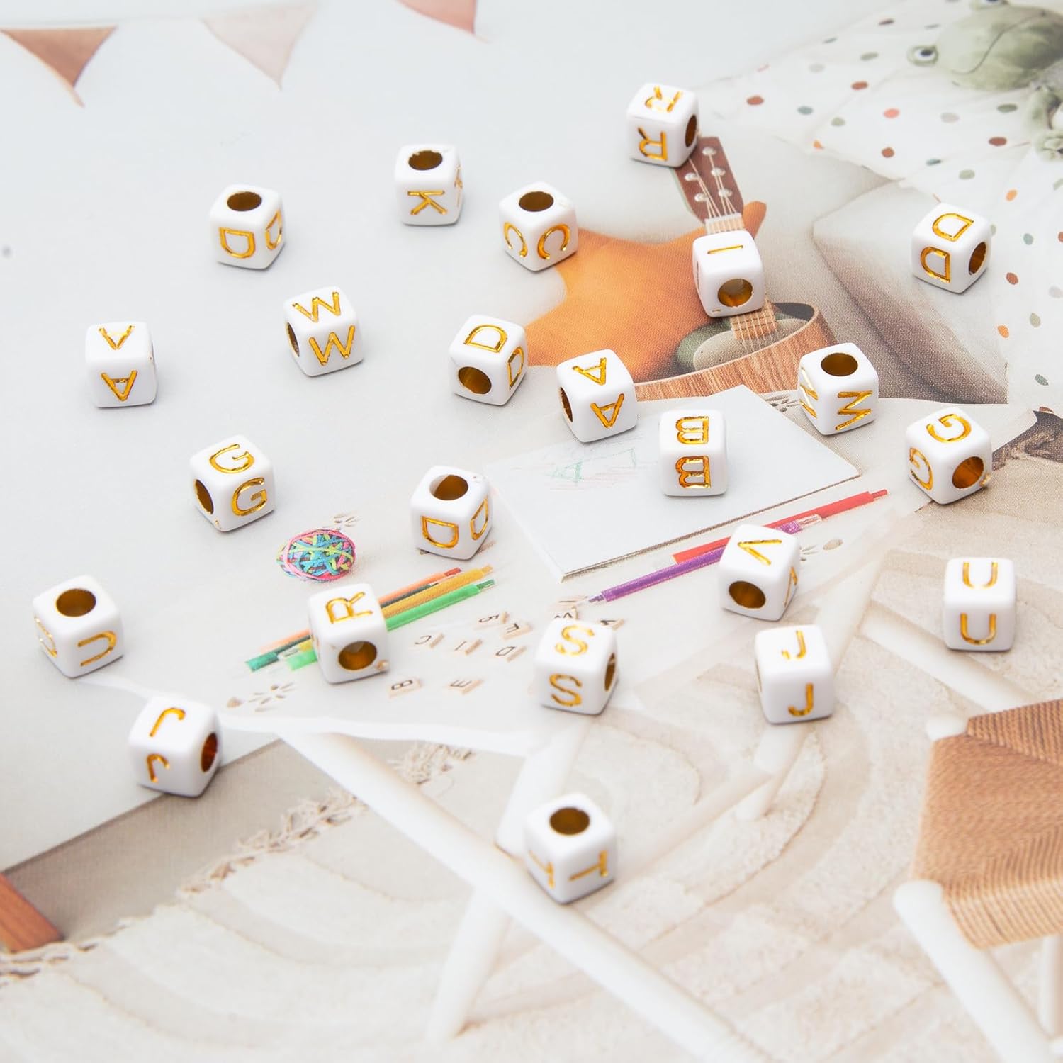 1000Pcs Square Acrylic Gold Alphabet Beads A-Z Cube Letters Beads for Bracelets Necklaces Jewelry Making(Gold White) - Image 6