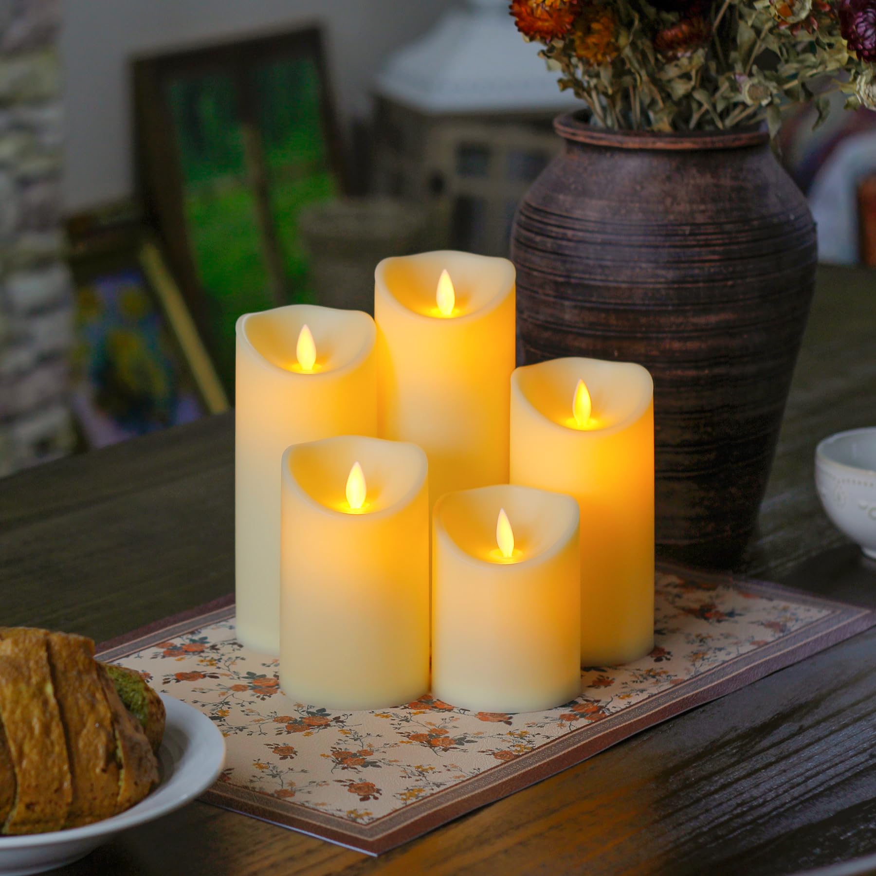 Confezione da 8 candele LED senza fiamma a batteria con stoppino mobile 7,5 cm x10 10 12,5 15 15 17,5 20 20 cm con telecomando, timer tremolante in plastica avorio Candele a luce calda