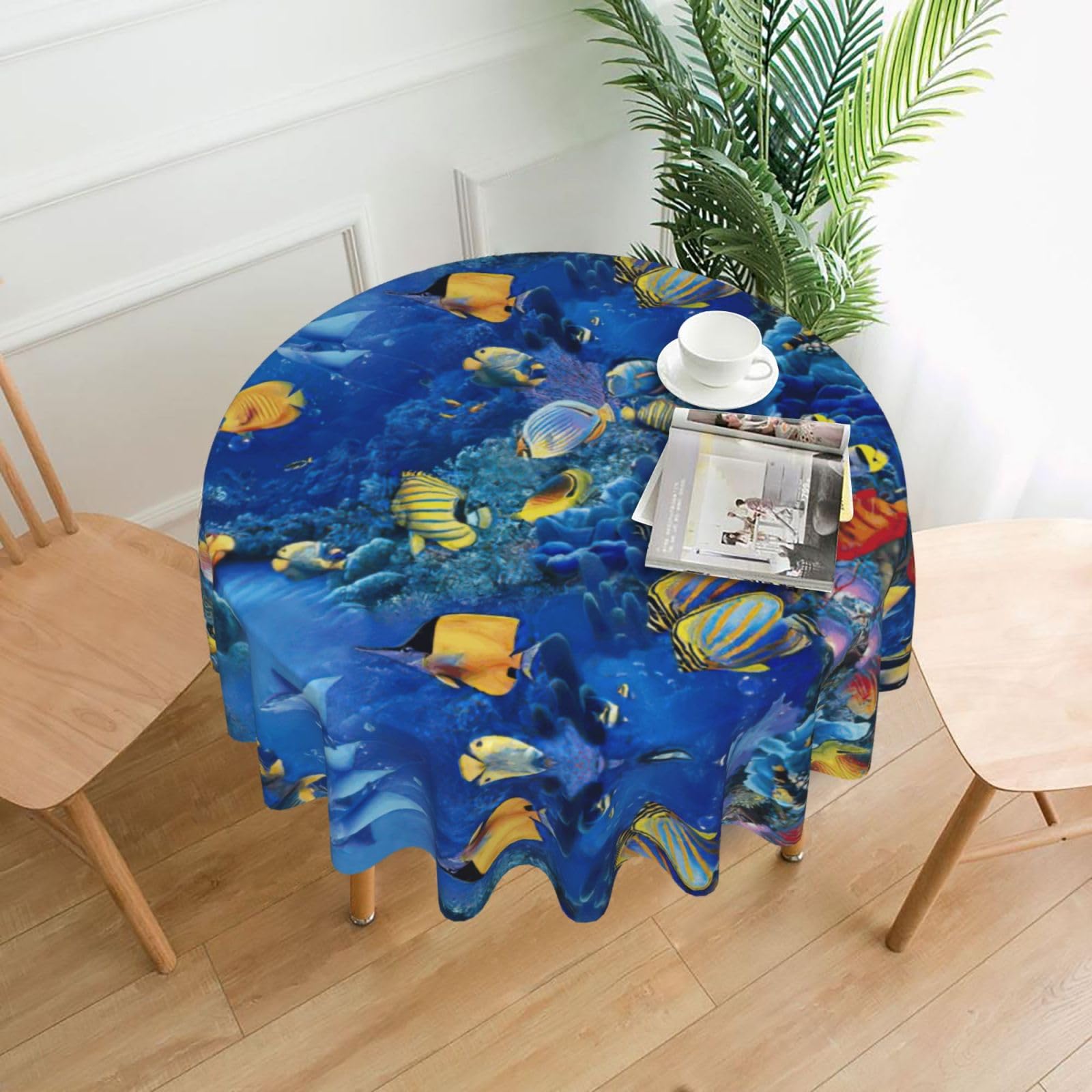 Uusnwaa Tropical Fishes Print Round Tablecloth 60 Inch, Stain Wrinkle Resistant Washable Polyester Table Cover For Kitchen Party