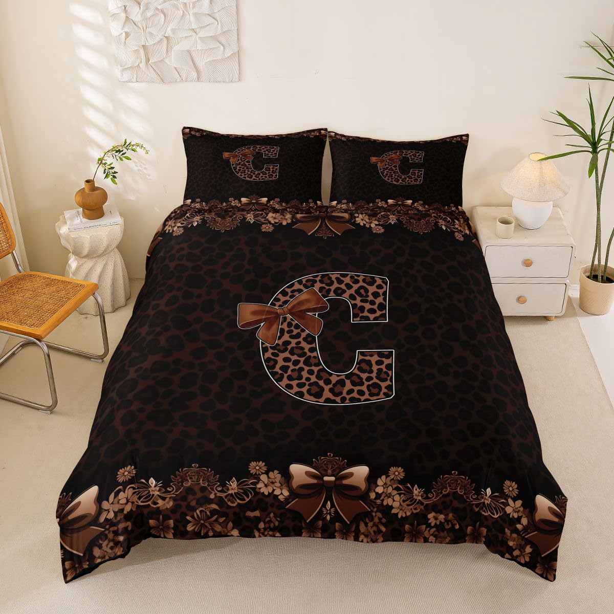 Parure de lit léopard avec noeud papillon pour une chambre style coquette unique