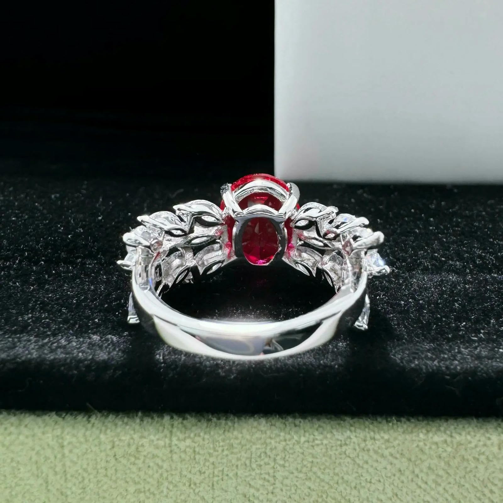 Platynowy pierścionek damski Vintage Hollow Marquise Wings zestaw z 3-karatowym owalnym rubinem i moissanitem - 6-czerwony