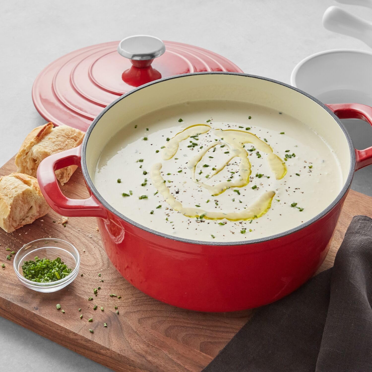 Sur La Table 4-Qt Enameled Cast Iron Dutch Oven – Oven & Broiler to 500°F, Induction Compatible, with Lid for Braising, Baking & Deep Frying, Nonstick Interior, Red