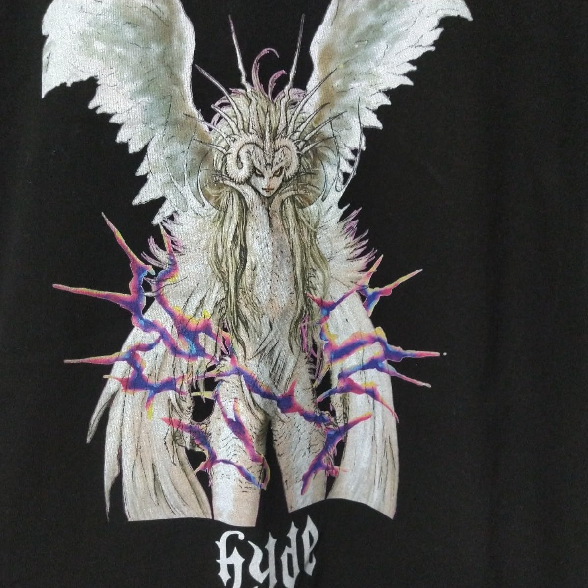 【超激レア】VAMPS 直筆サイン入りTシャツ　hyde K.A.Z 超激レア】VAMPS 直筆サイン入りTシャツ hyde K.A.Z - メルカリ