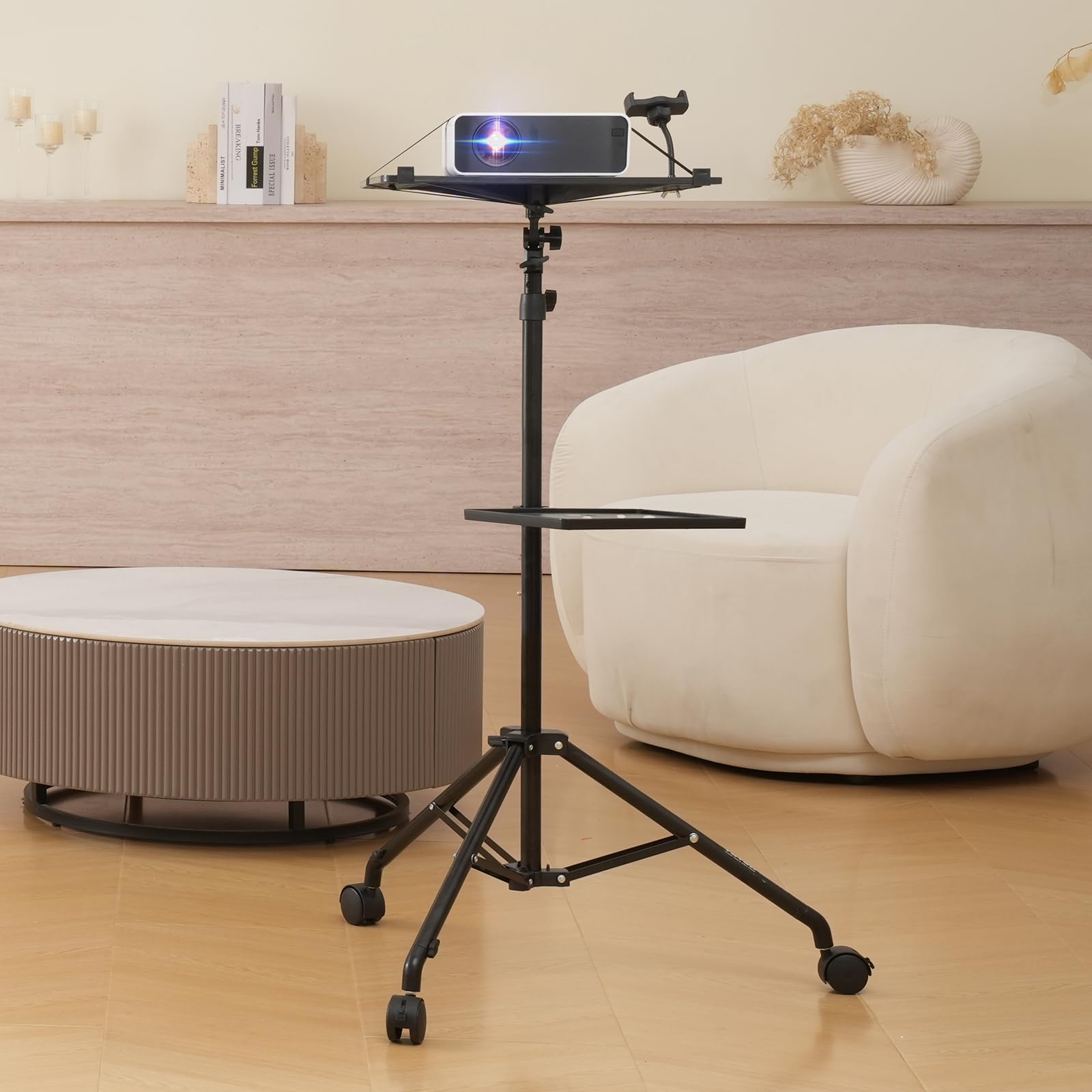 VEVOR Projektorständer mit Rädern Laptopständer-Stativ, höhenverstellbar von 795 bis 1710 mm, Projektor-Stativständer mit 2 Ablagen & Schwanenhals-Telefonhalterung, im Freien/Büro/Studio, zu Hause