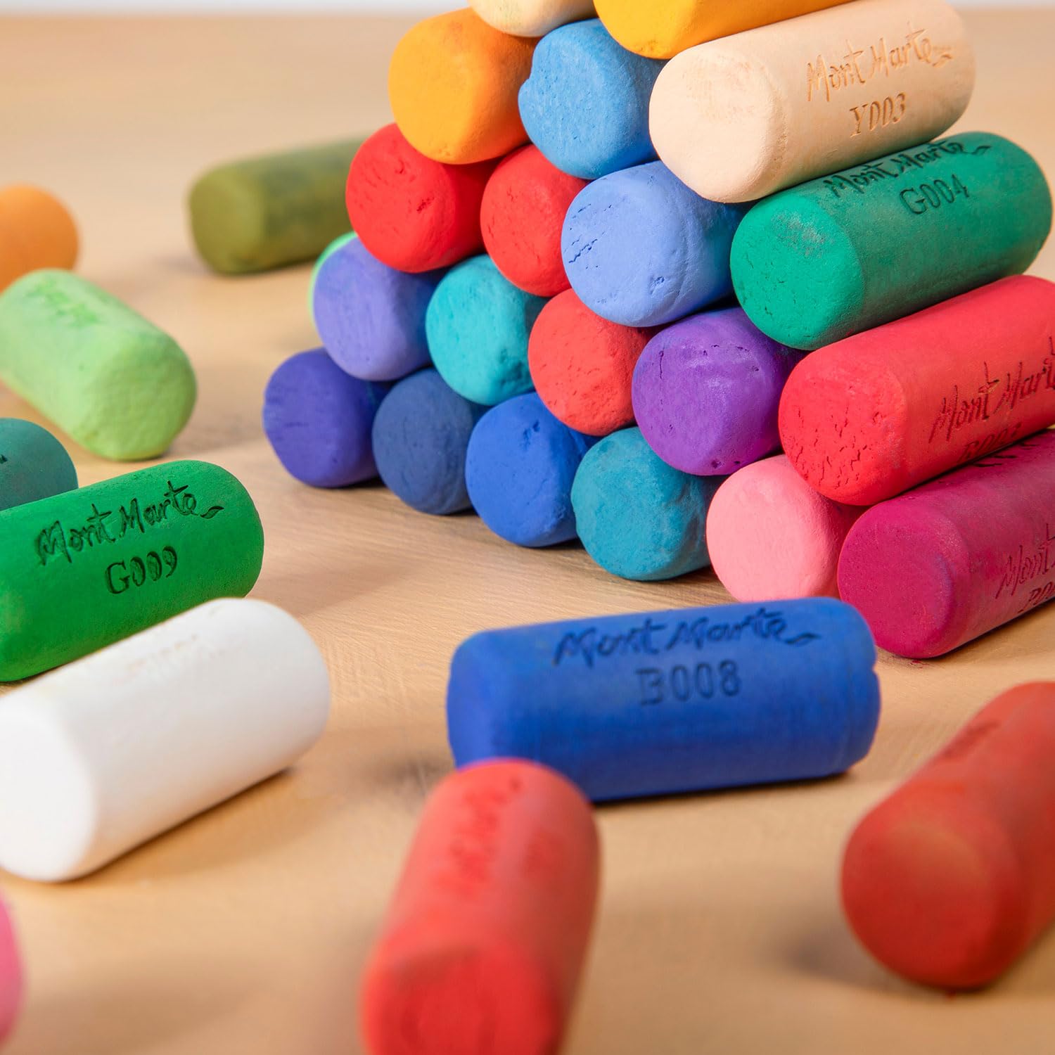 Mont Marte Weiche Pastellkreide, 48 Stück, Set mit 48 verschiedenfarbigen Pastellstäbchen, lebendig und mischbar, ideal für Kunst, Handwerk, Zeichnen, Skizzieren