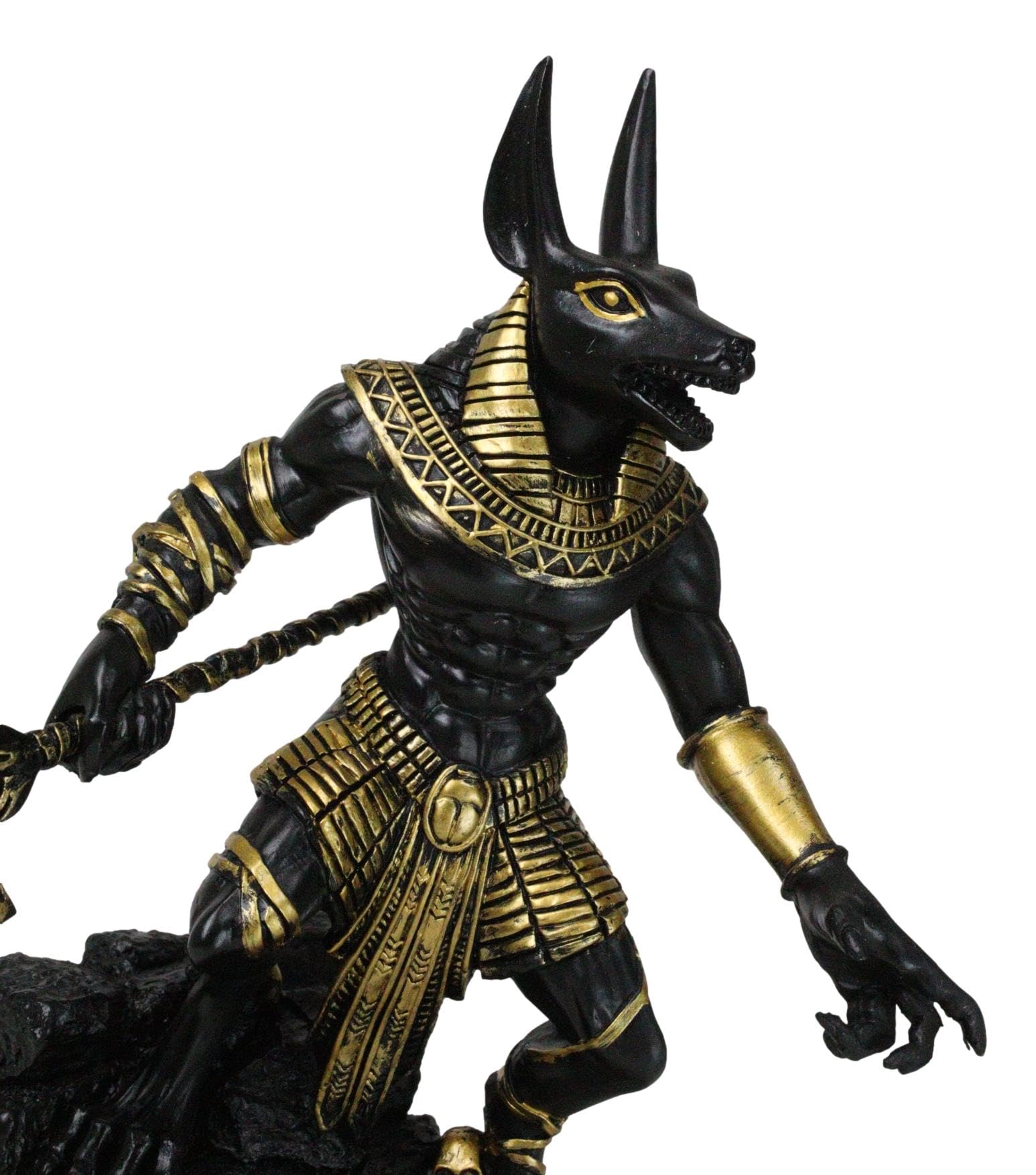 Ebros - Figurine de dieu Jackal Anubis avec bâton d'Ankh debout sur des crânes rocheux - Dieux de la divinité des morts - Sculpture de la Mummification et de l'après-vie