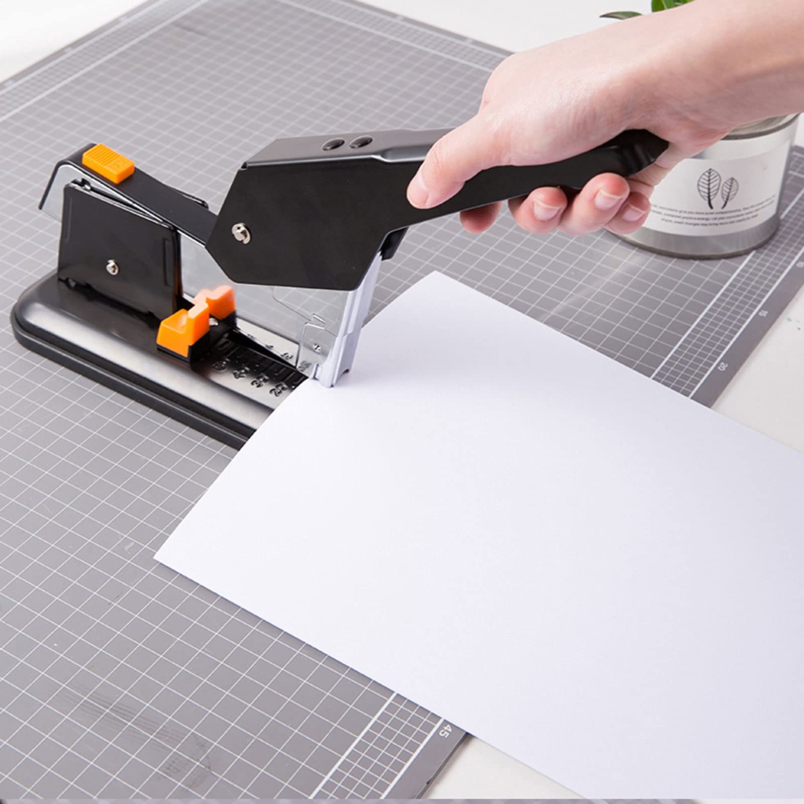Hefter Kommerzielle Desktop-Heftgeräte, 100 Blatt Kapazität, tragbares, langlebiges Heftgerät for Heimbürobedarf, Klassenzimmer oder Desktop Bürozubehör