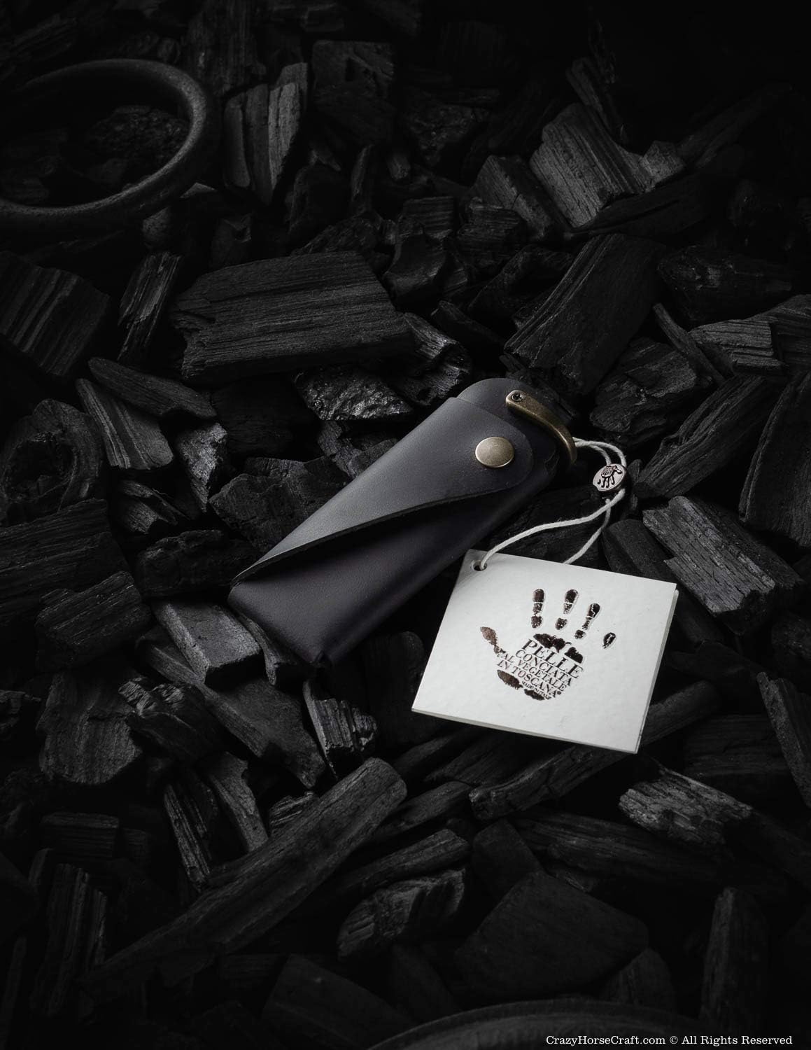 Minimalist Leather Key Organiser, Holder, Carbon Black, Genuine Italian Veg-Tanned Crazy Horse Leather Key Case, Keychain, Key Fob, Keyring, Vintage Purse, Unique Perfect Gift, Crazy Horse Craft
