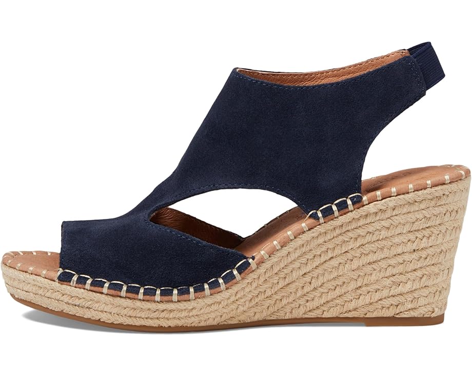 Gentle Souls by Kenneth Cole Cody - Left View