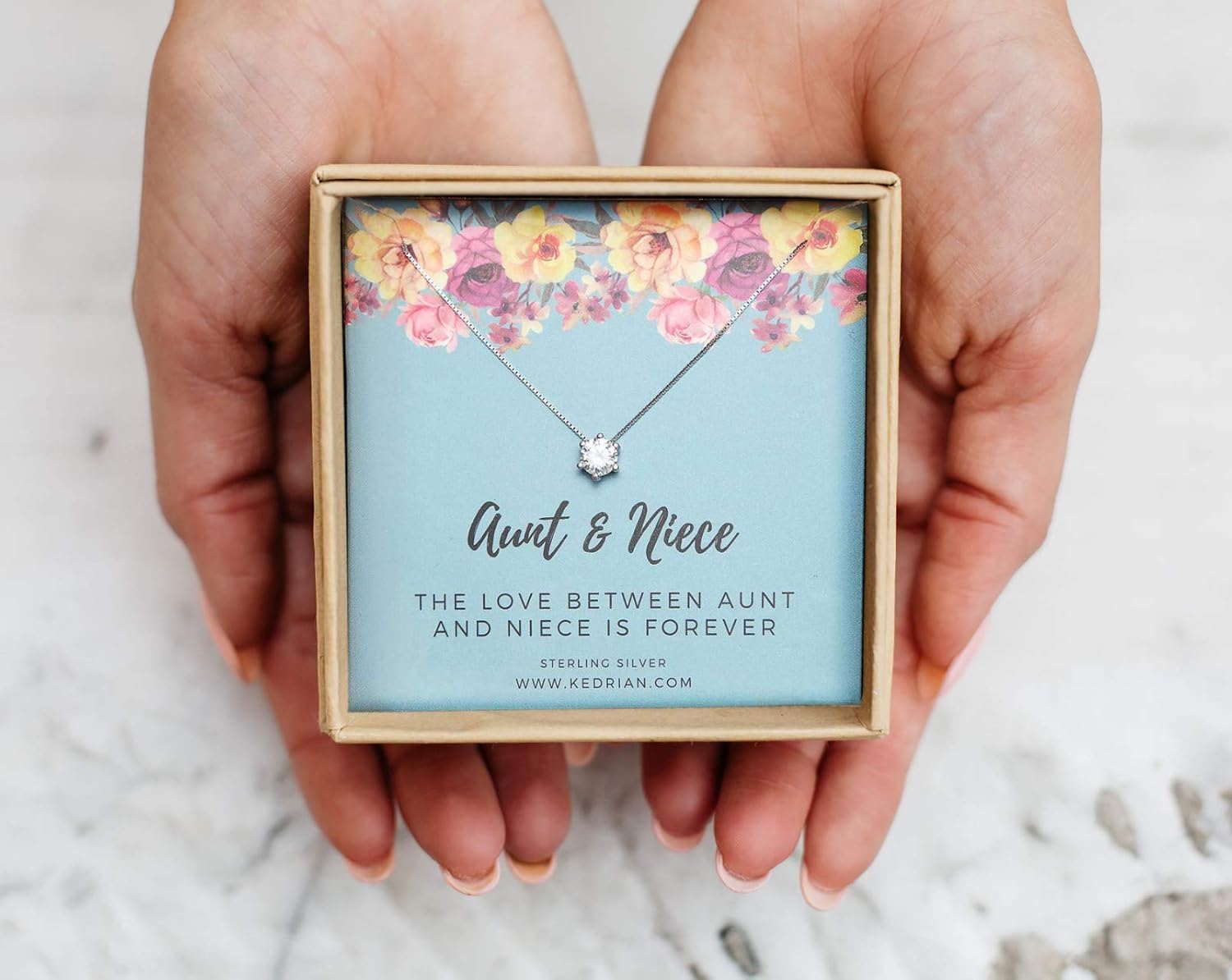 45 Best Gifts for Aunts on Any Occasions (Updated 2021)