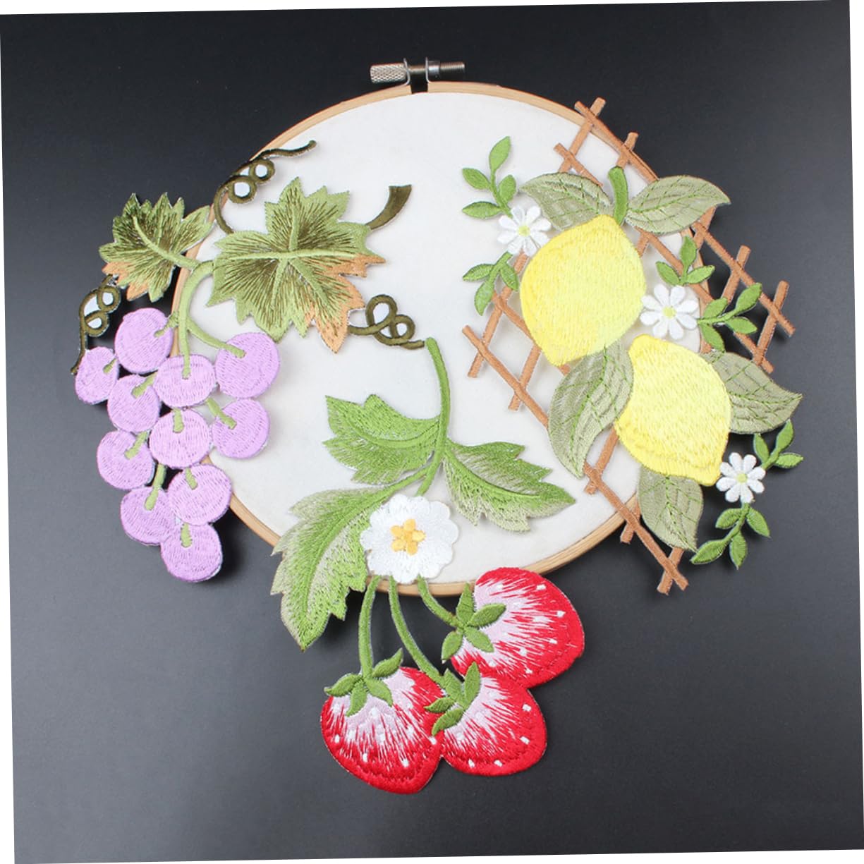 Housoutil 4 Set Toppe Ricamate Per Cucire Patches Per Riparazione Abbigliamento Frutta Fragola Per Giubbotti E Vestiti Facili Da Usare E Versatili 3 Pezzi*4