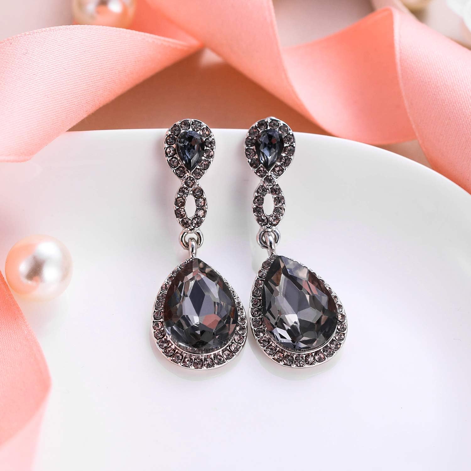 EVER FAITH Women's Rhinestone Crystal Elegant Wedding 8-Shaped Teardrop Pierced Dangle Earrings Clear - Image 4