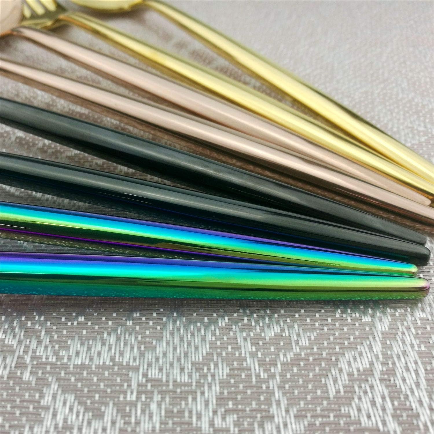 8-Piece Flatware set Mix-Colors Spoon and Fork Set Shiny Stainless Steel Silverware Set Multi-Colors Dinner Scoop Fork Dinnerware Service for 4