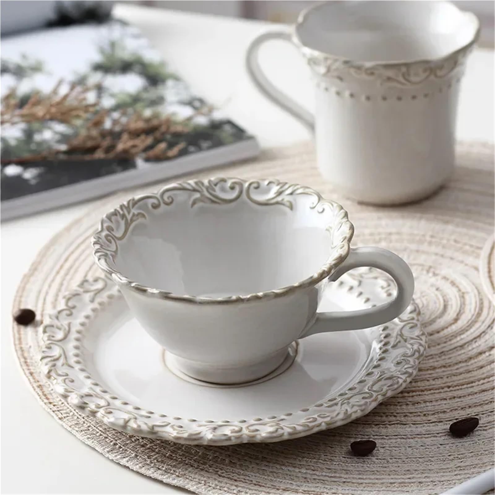SAeWare Set da tavola in ceramica vintage goffrata stile palazzo piatto da tavola in ceramica piatti da tavola cucina occidentale zuppa set di ciotole, tazza e piatto da 200 ml