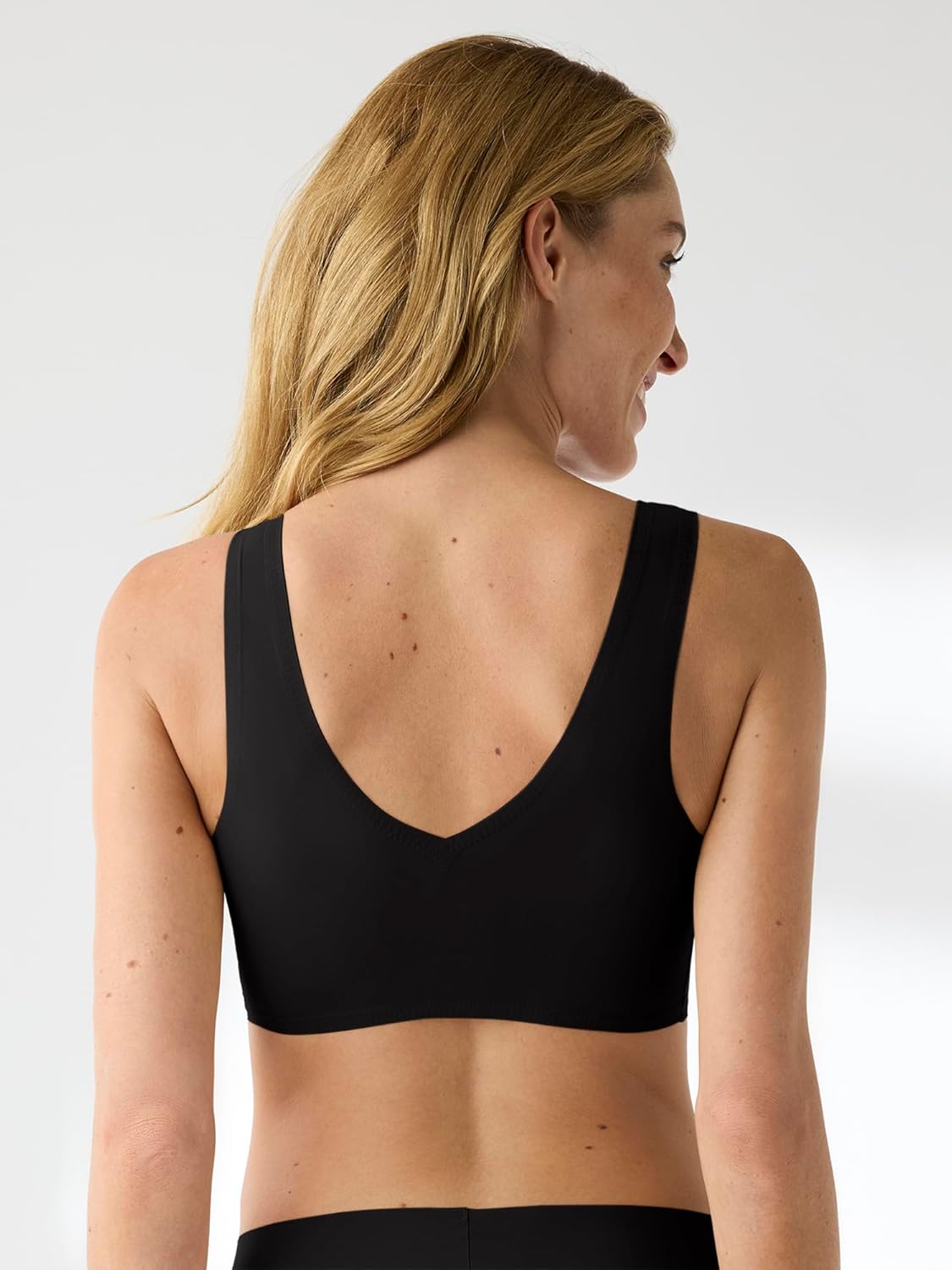 True & Co True Body Lift V Neck Bra