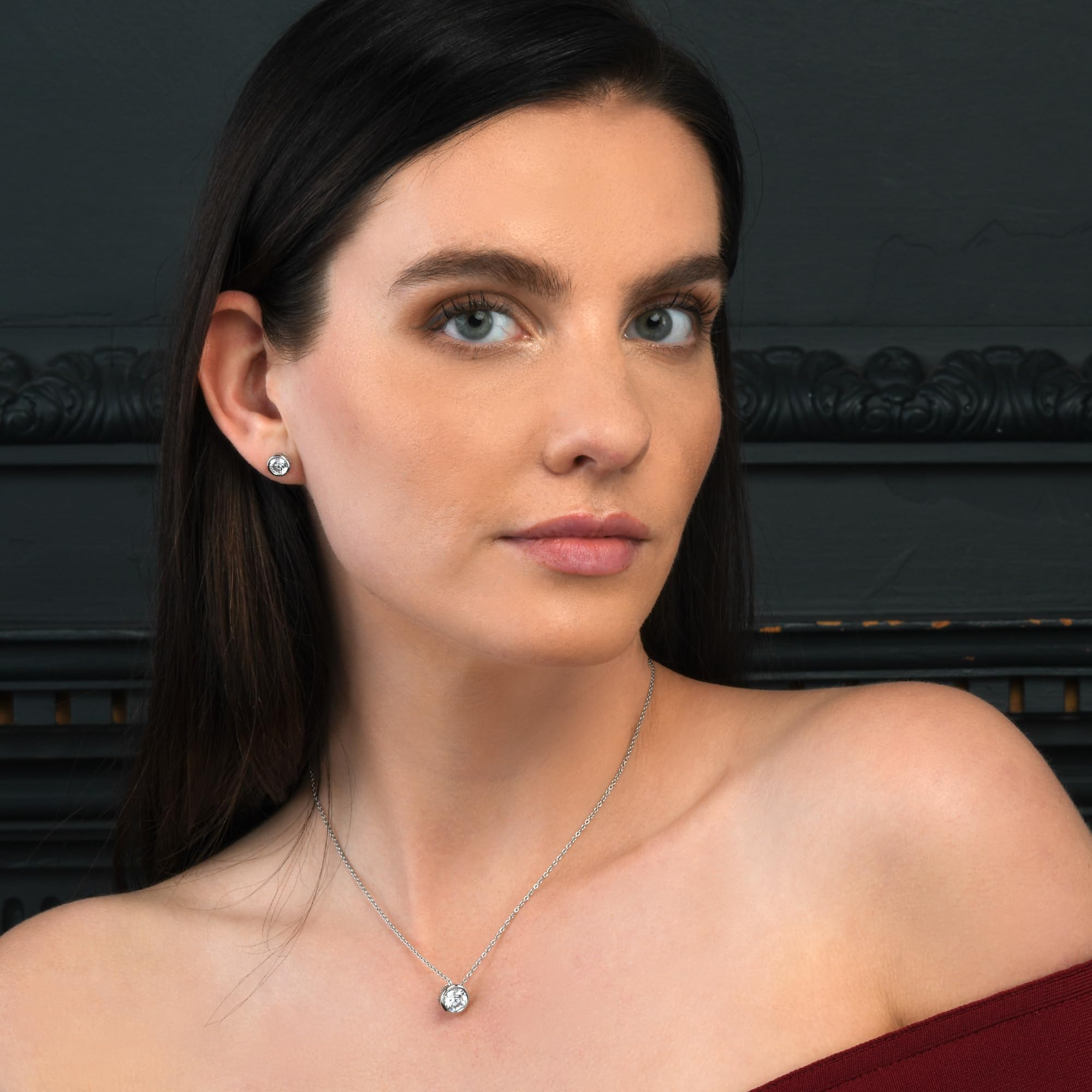 namana Collana Donna con Ciondolo in Castone, Collana in Argento Sterling 925 con Zirconi Bianchi, Verdi, Azzurri, Blu o Rossi, Collana per Donna e Ragazza, Idee Regalo Donna