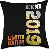 Vista 1 de Since October 2019 Retro 2019 Vintage 2019 October Throw Pillow