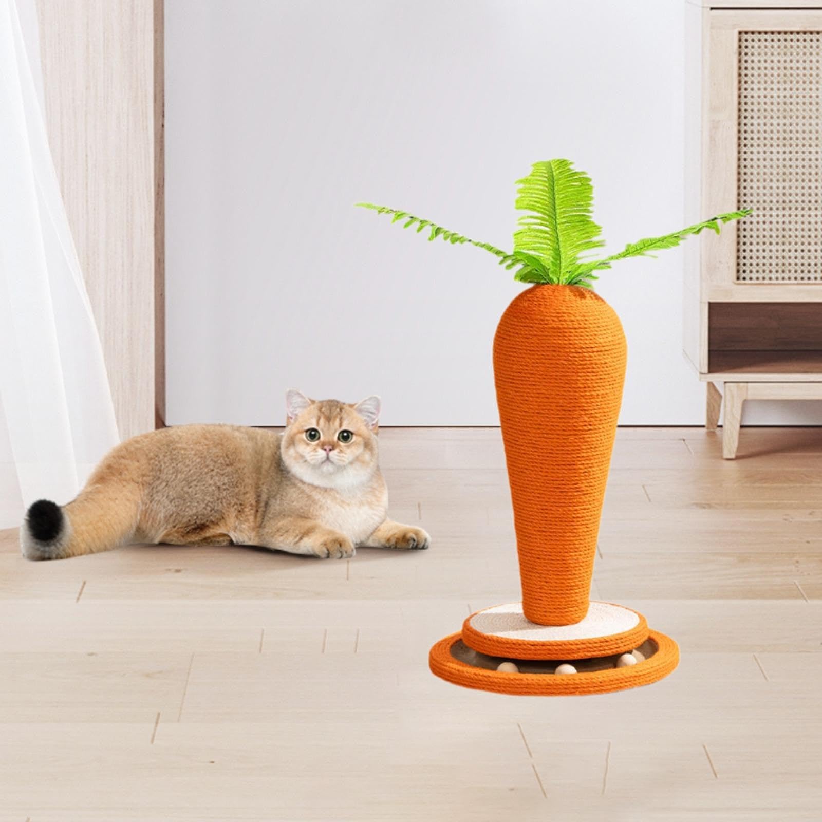Tiragraffi per Gatti Giocattolo Verticale a Forma di Carota 43x30 cm