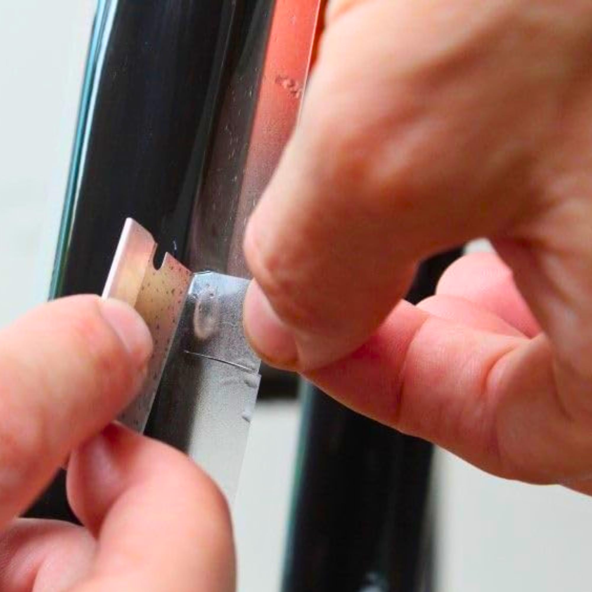 XPEL Universelles Fahrradschutz-Basis-Set für Rennräder unter 58 cm – glänzendes Fahrradrahmenschutz-Set – Top-Tier XPEL Invisiframe Folie, einfache Anwendung, lang anhaltende Klarheit