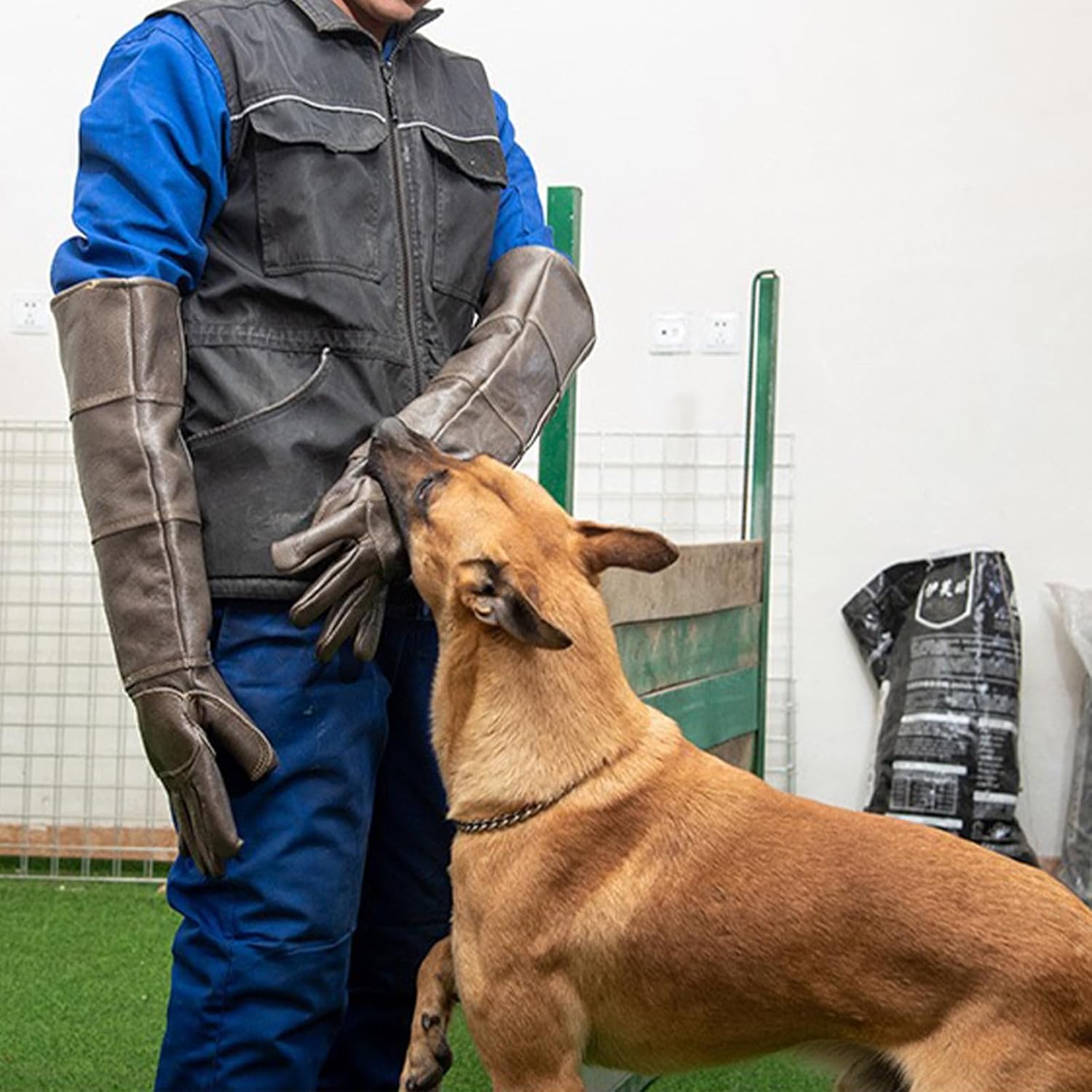 Bite Proof Leather Gloves High Protective for Cat Scratch Dogs Snake Reptile，Engthened and Thickened Animal Control Eet Grooming Training Glove