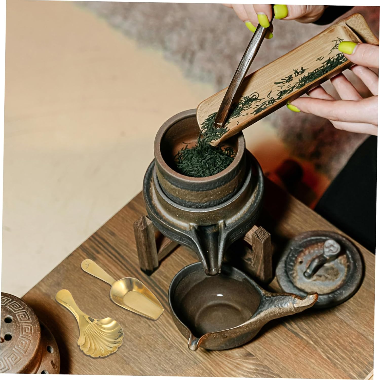 Alipis 2pcs Brass Tea Spoons for Tea and Desserts Elegant Shell Design Brass Material for Measuring