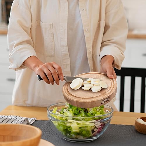 Miniatura 9 de John Boos Serie CB Tabla de Cortar Redonda de Madera de Arce 12"x12"  1.75" de Grosor, 7 lb Bloque de Carnicero Reversible con Ranura para Jugos,