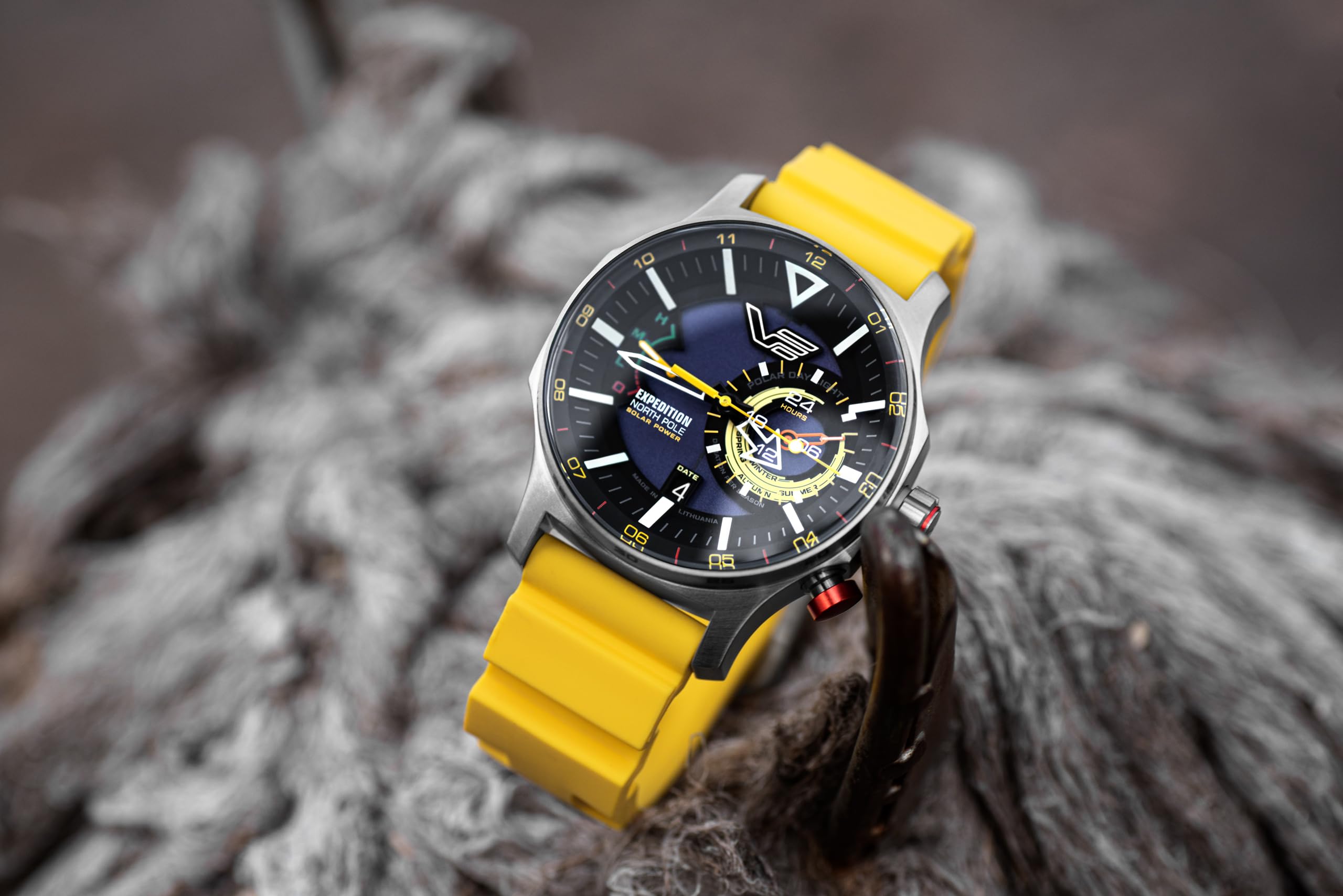 Vostok Europe Herrenuhr Expedition North Pole Solar mit 2 Armbändern in verschiedenen Varianten
