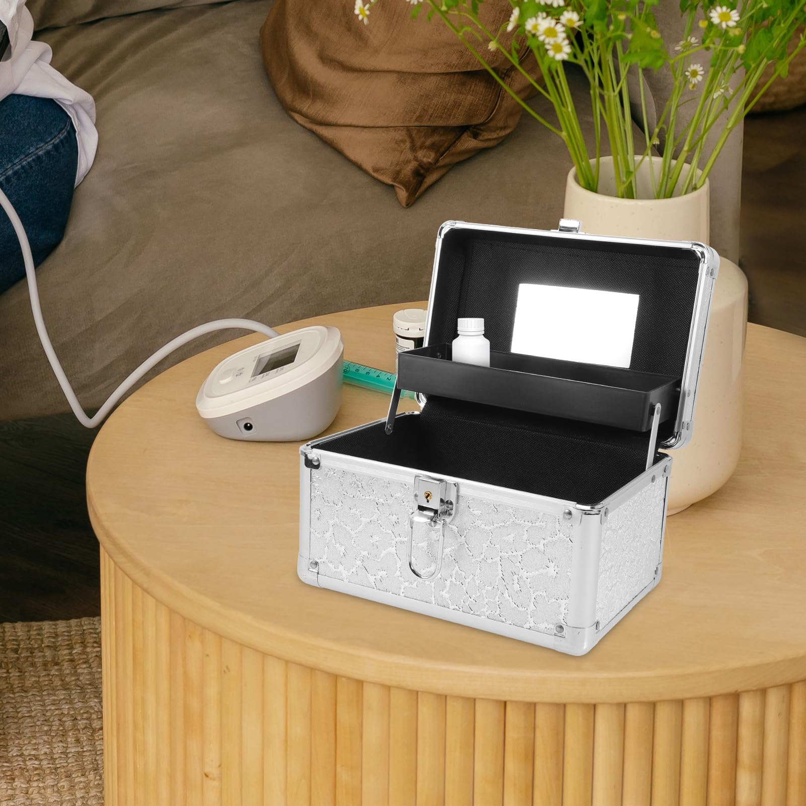 Große Silber mit Aluminiumlegierung Medikamentenbox, Griff | Großes Fassungsvermögen, Robust und Leicht zu Öffnen, für Werkstatt und Geschäftsreise, Kompakt Tragbar